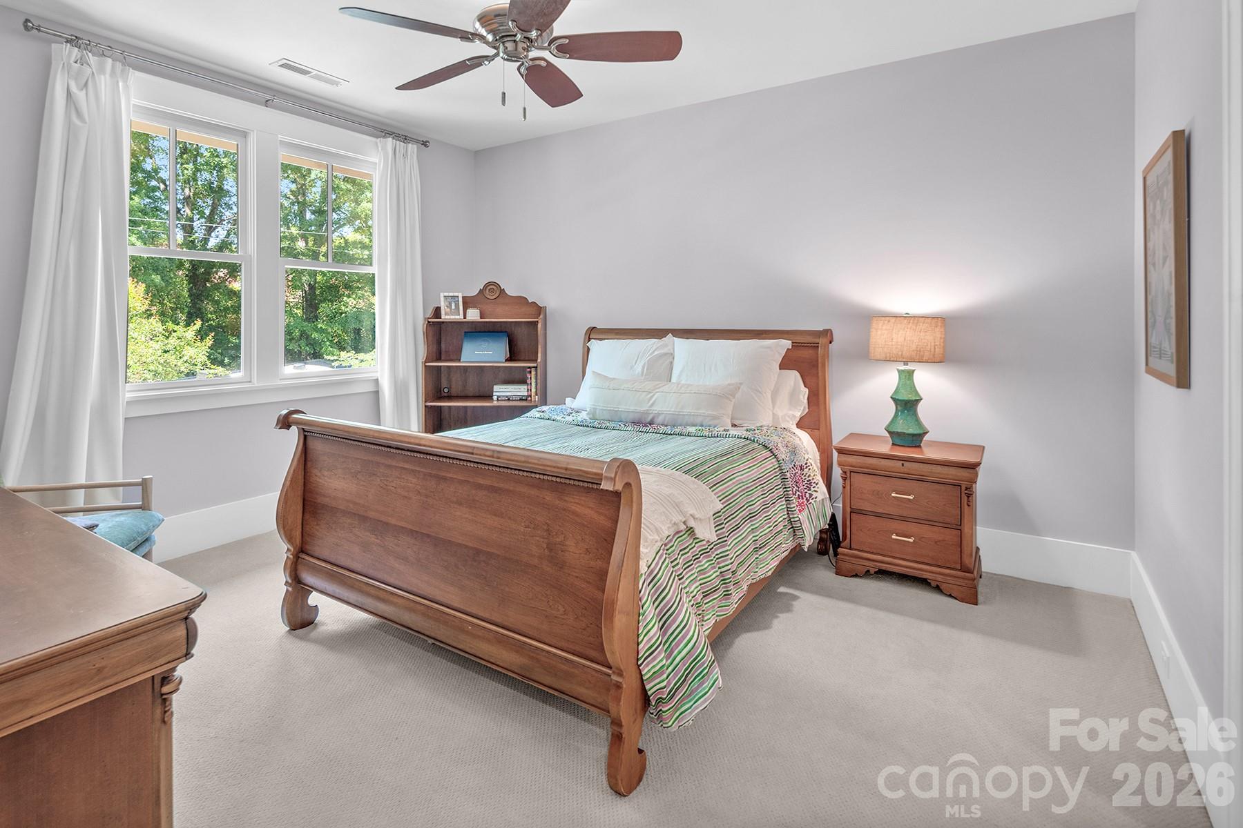 520 Hillside Avenue — Charlotte