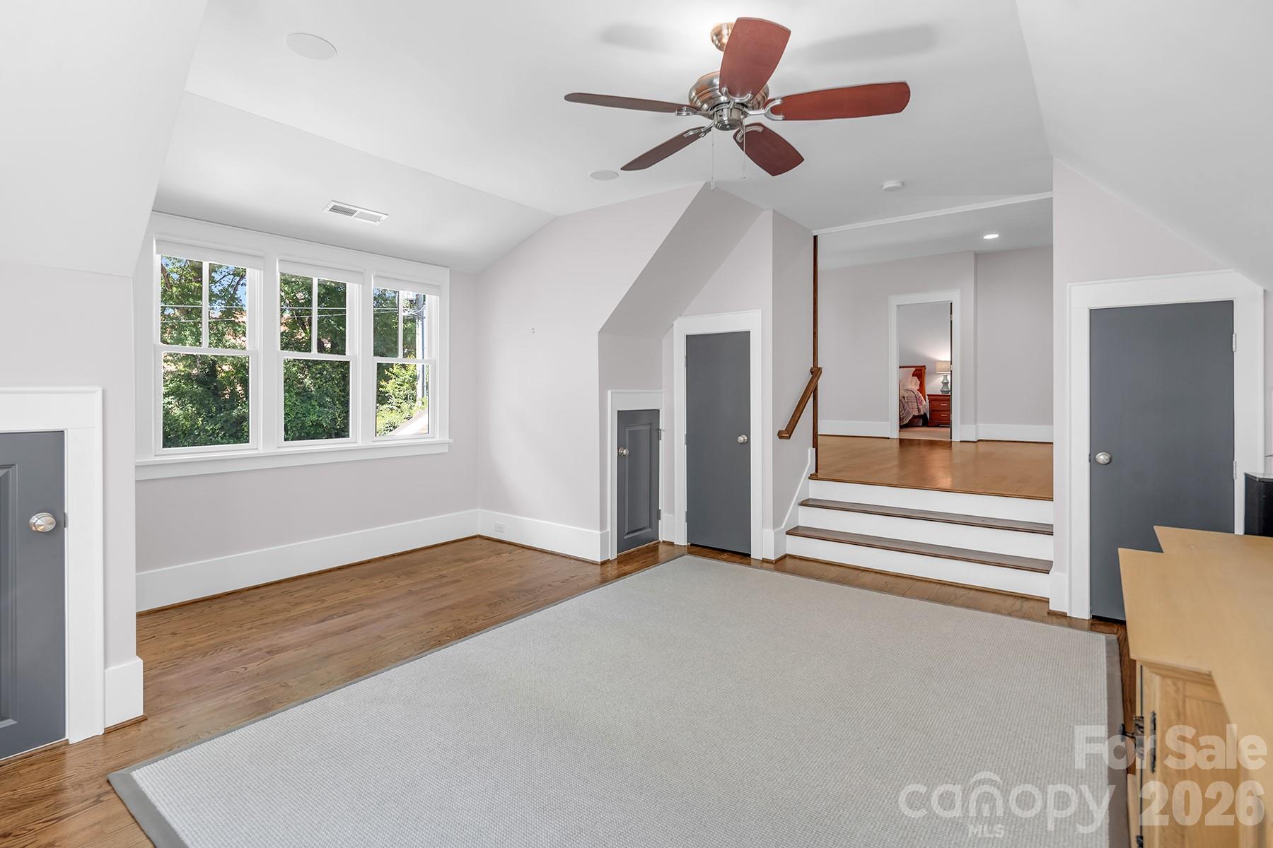 520 Hillside Avenue — Charlotte