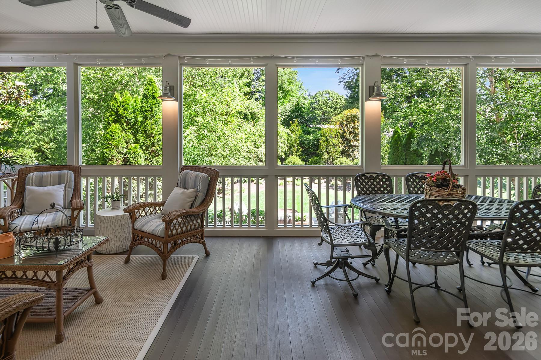 520 Hillside Avenue — Charlotte