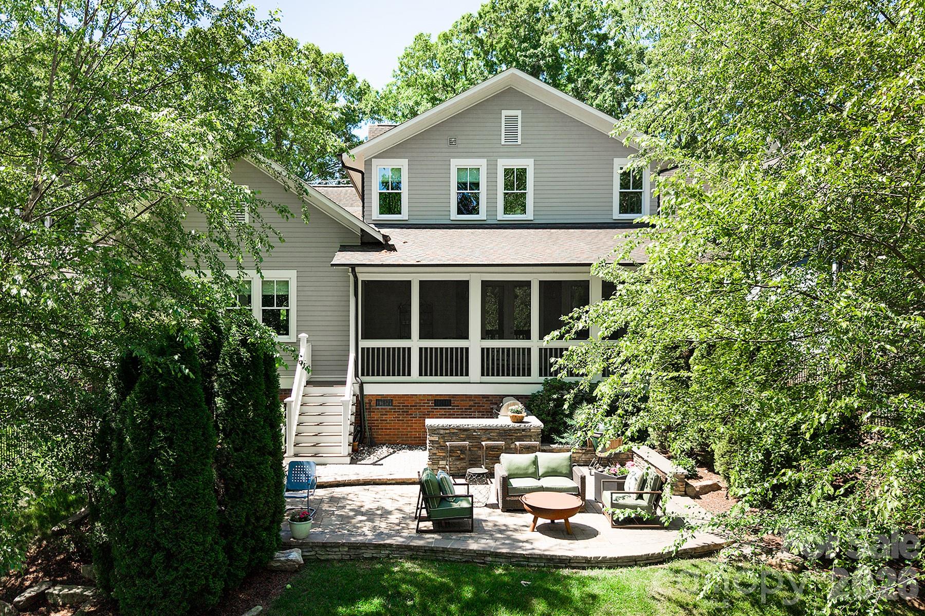 520 Hillside Avenue — Charlotte