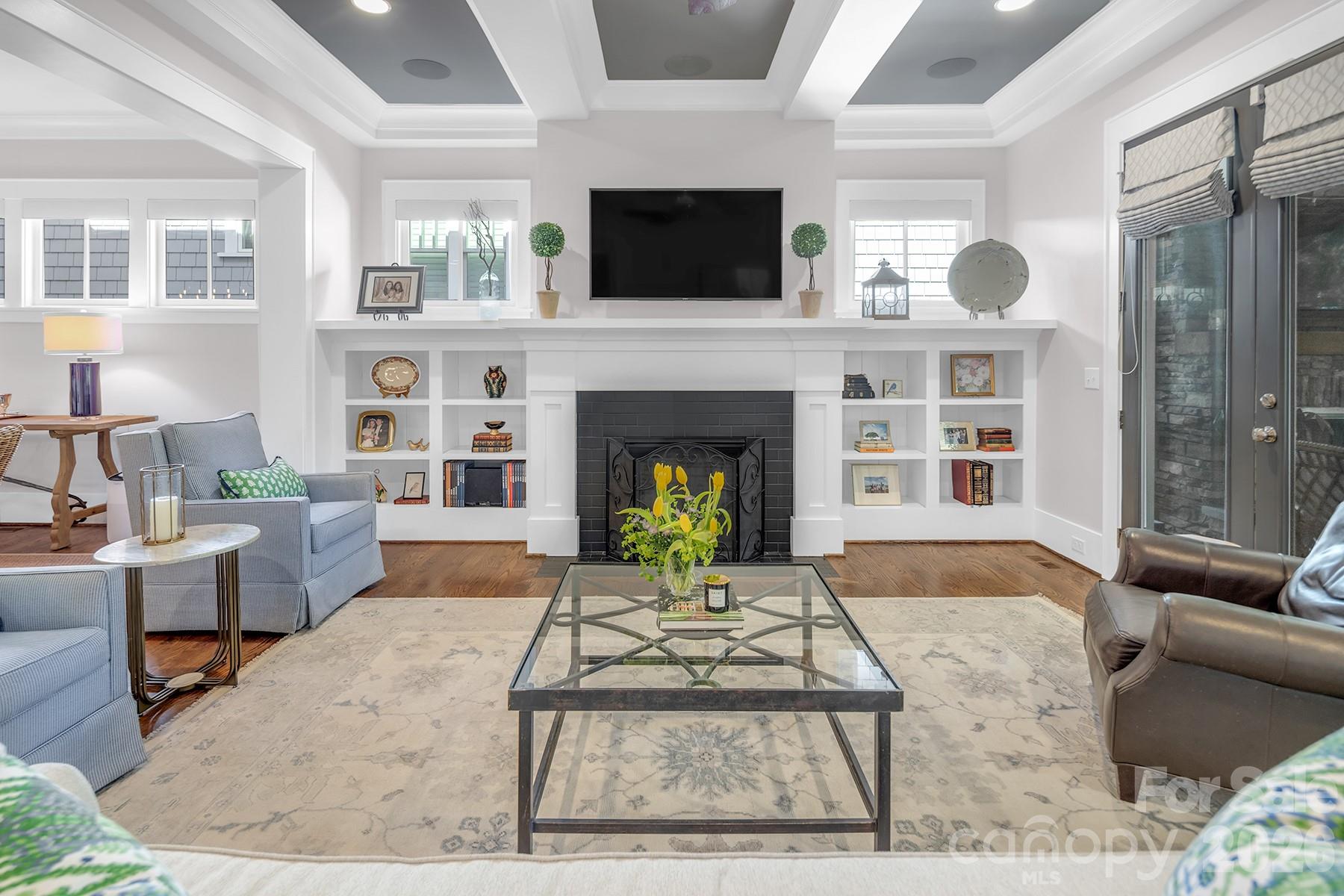 520 Hillside Avenue — Charlotte