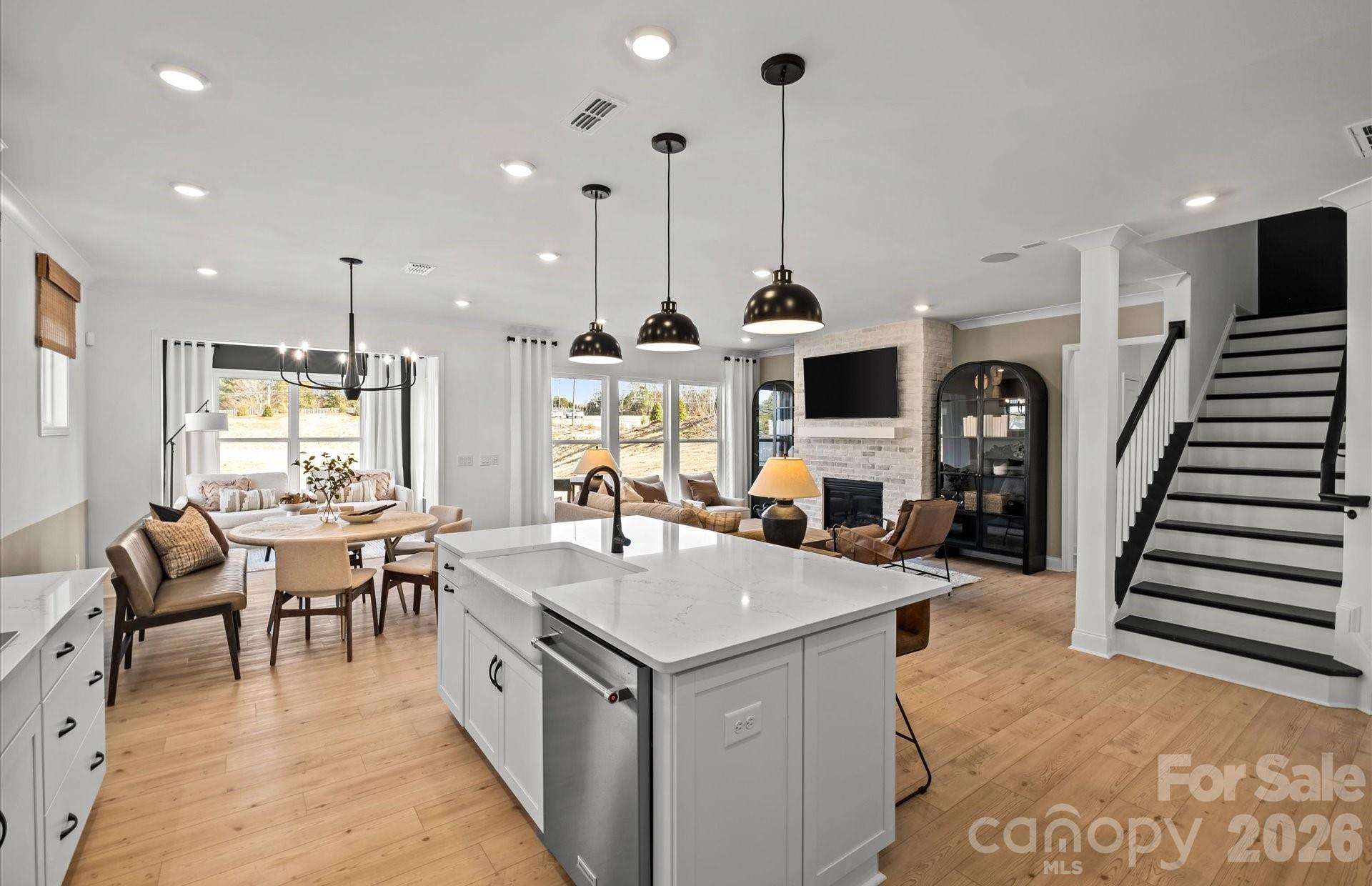 1628 Gossage Lane NW — Concord