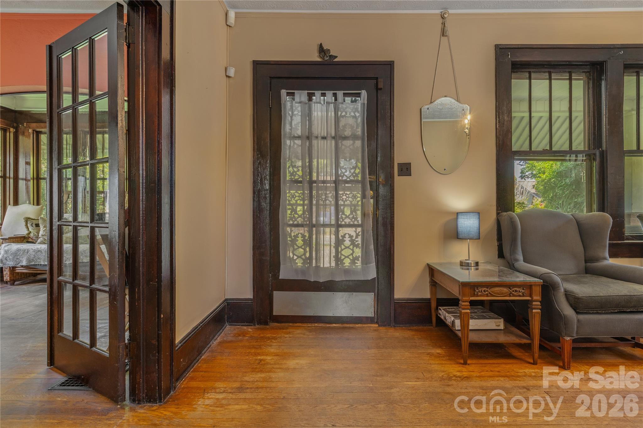15 Walton Street — Asheville