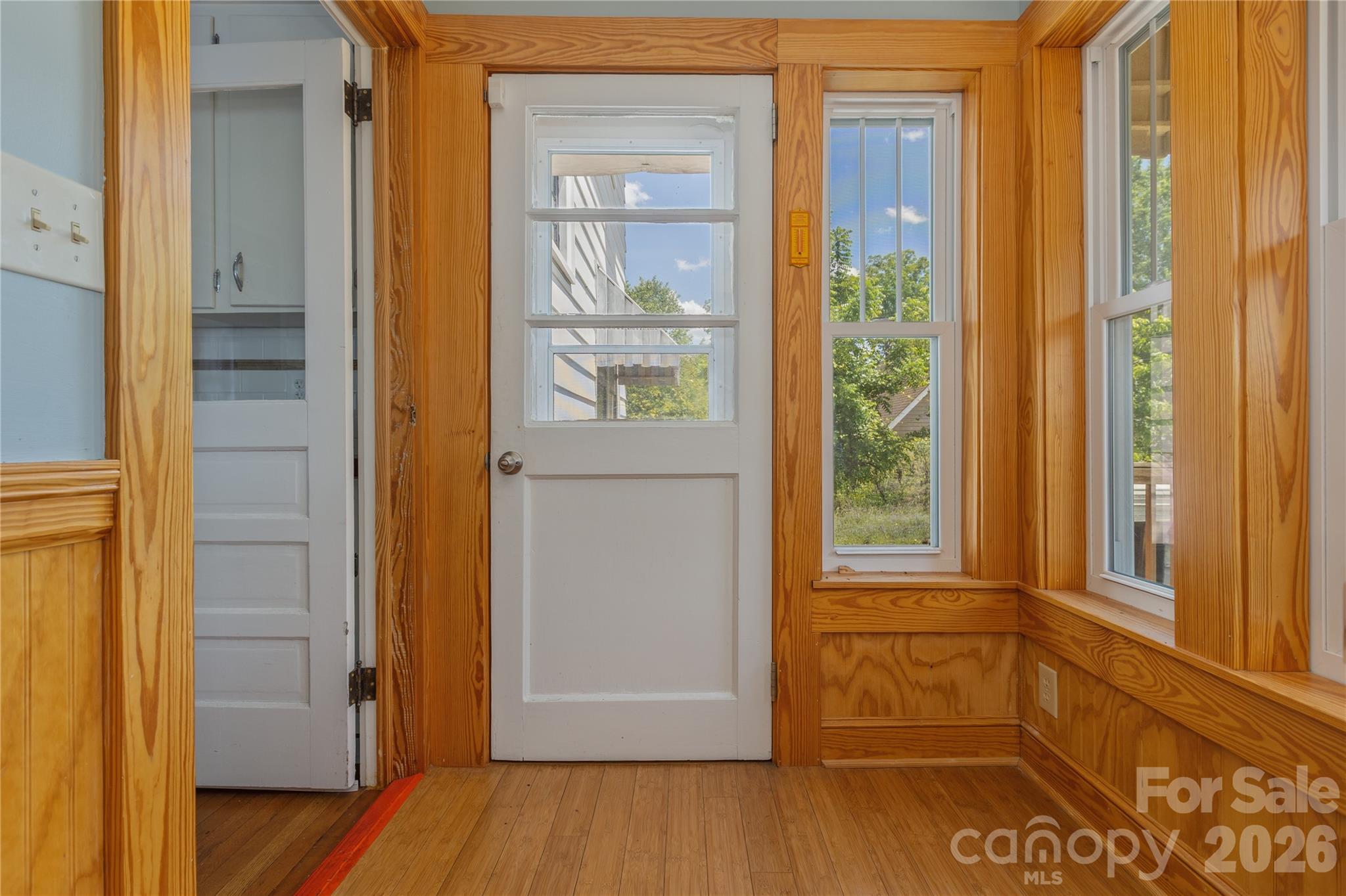 15 Walton Street — Asheville