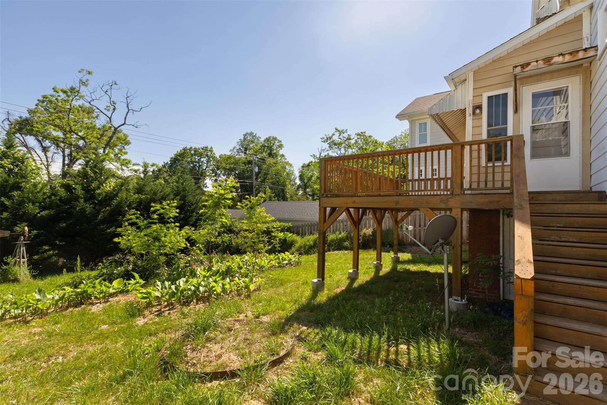 15 Walton Street — Asheville