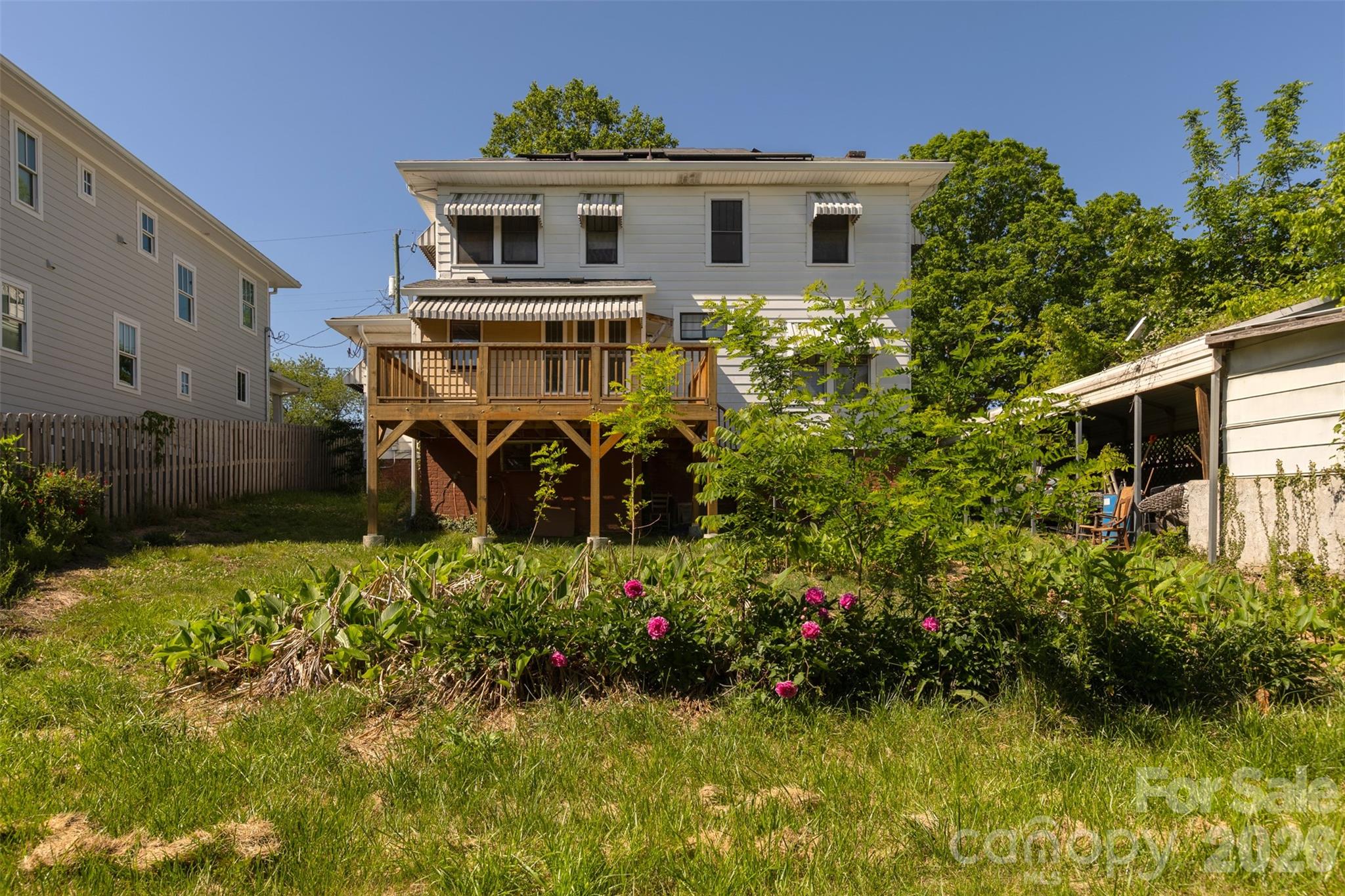 15 Walton Street — Asheville