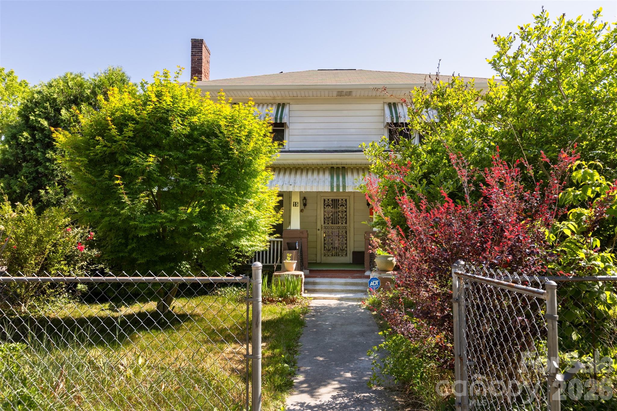 15 Walton Street — Asheville