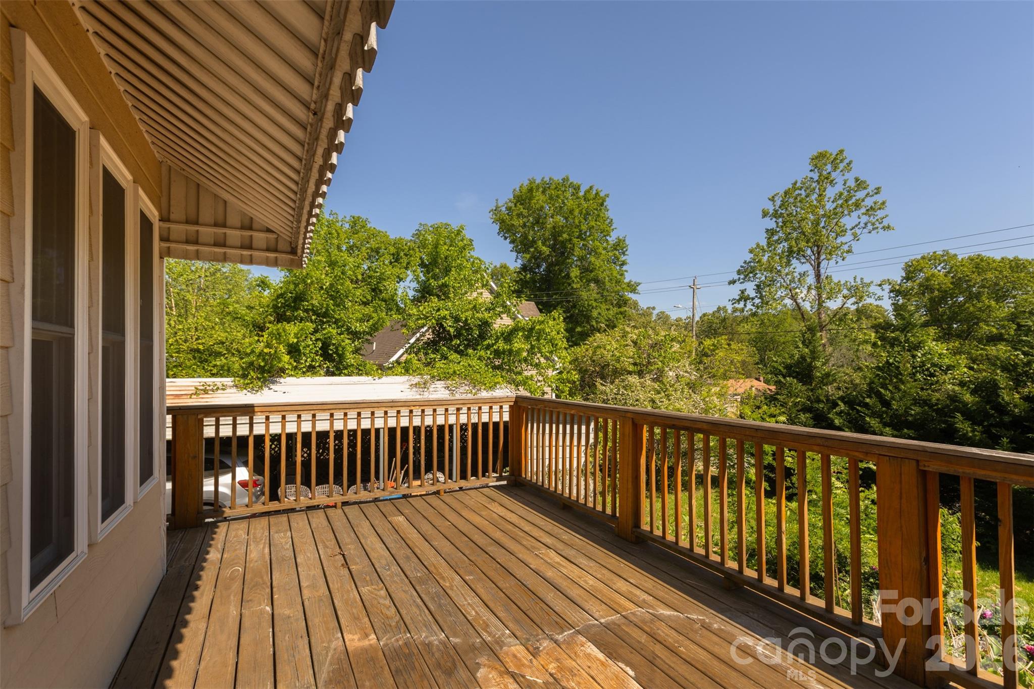 15 Walton Street — Asheville