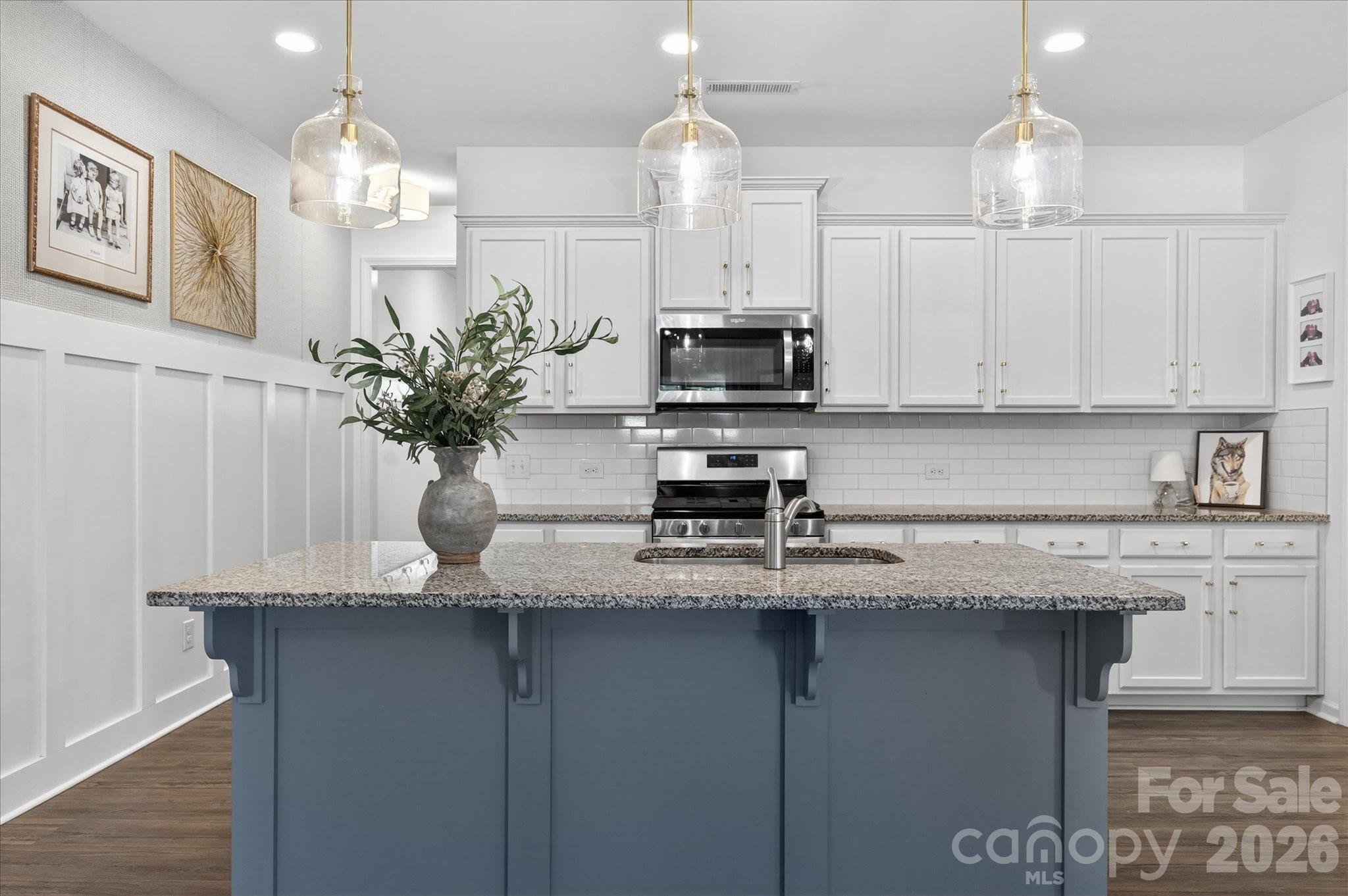 6531 Kinder Lane — Lancaster