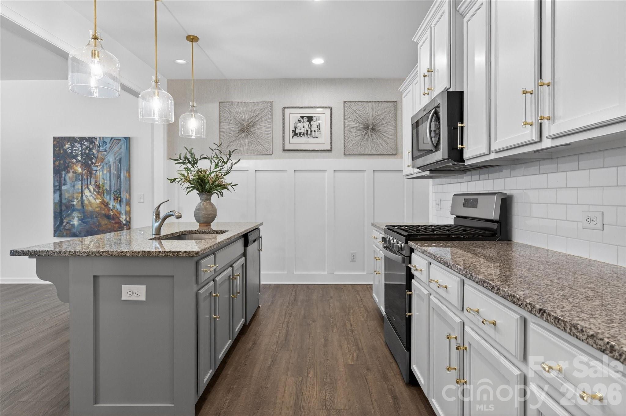 6531 Kinder Lane — Lancaster