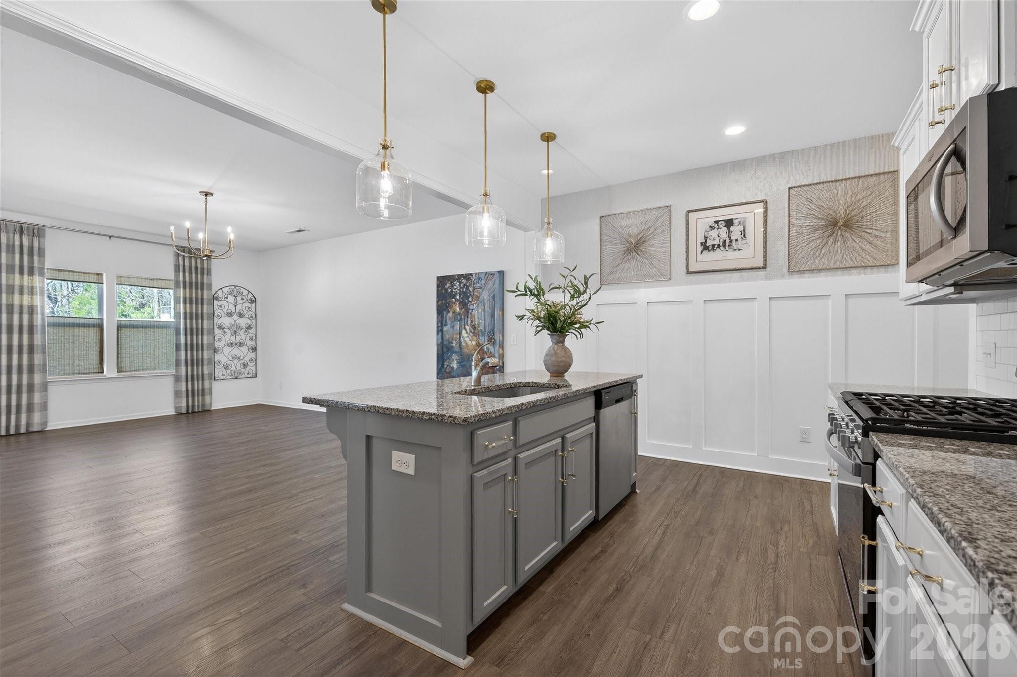 6531 Kinder Lane — Lancaster
