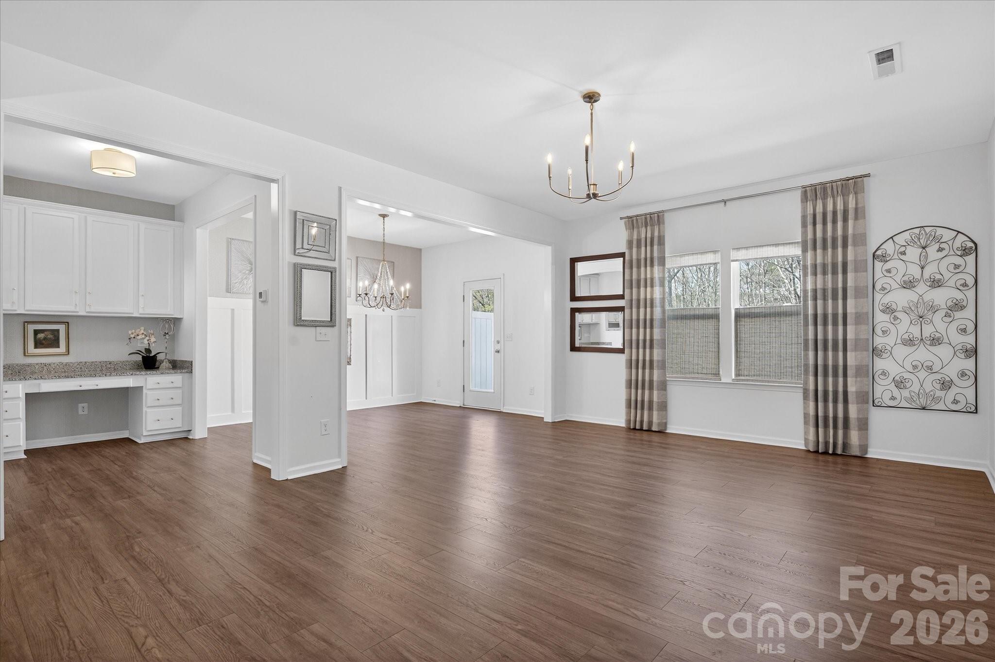 6531 Kinder Lane — Lancaster