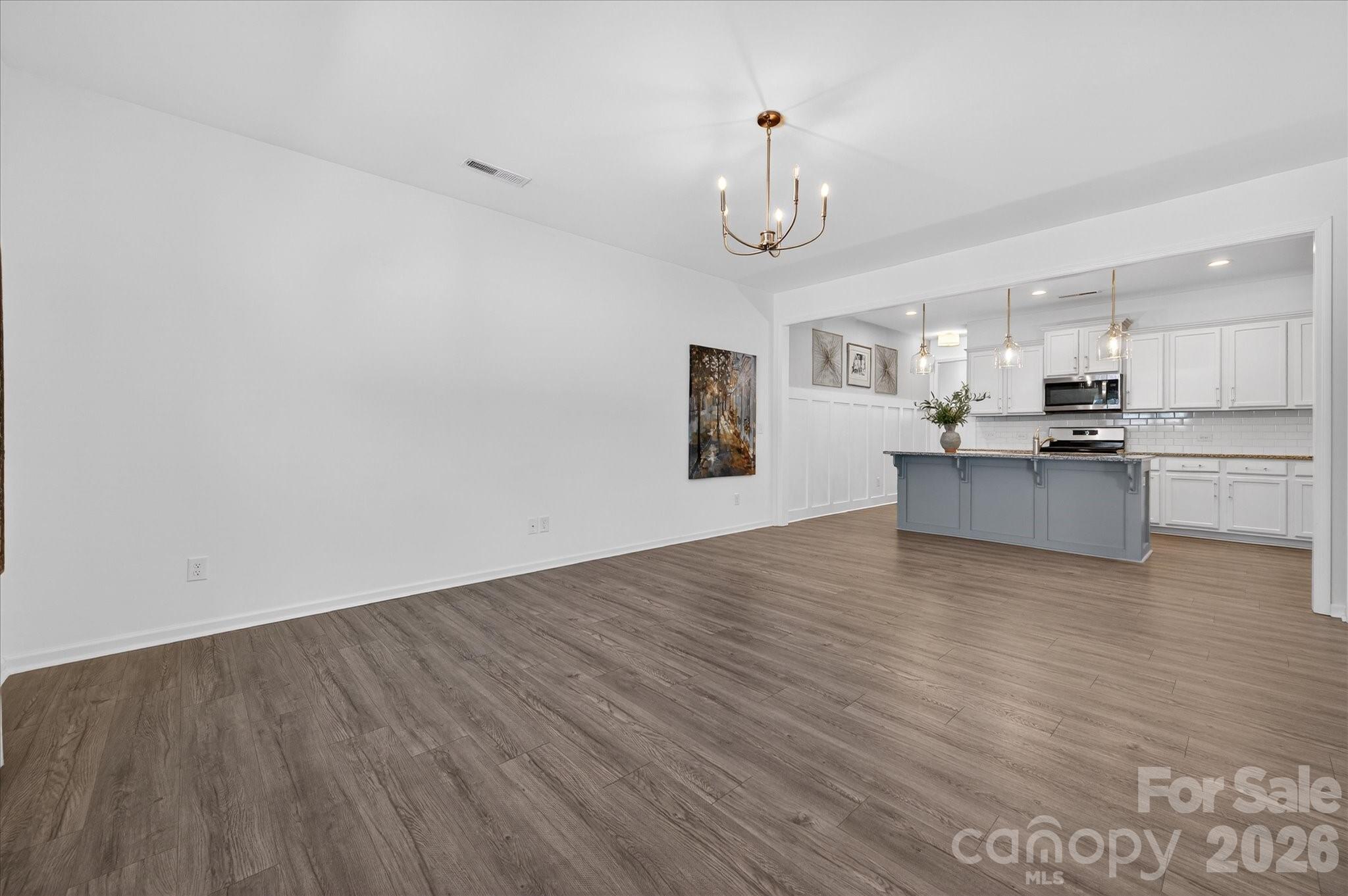 6531 Kinder Lane — Lancaster