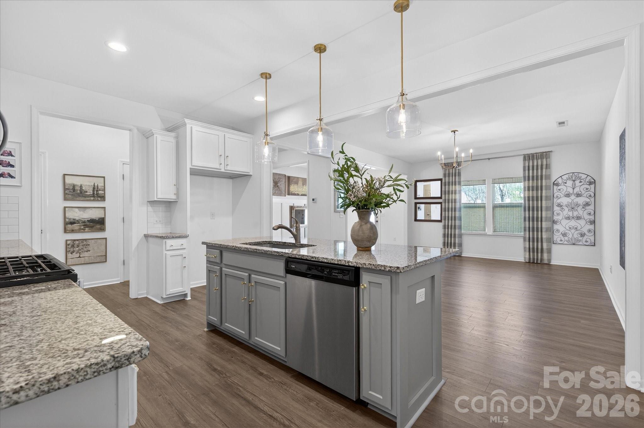6531 Kinder Lane — Lancaster