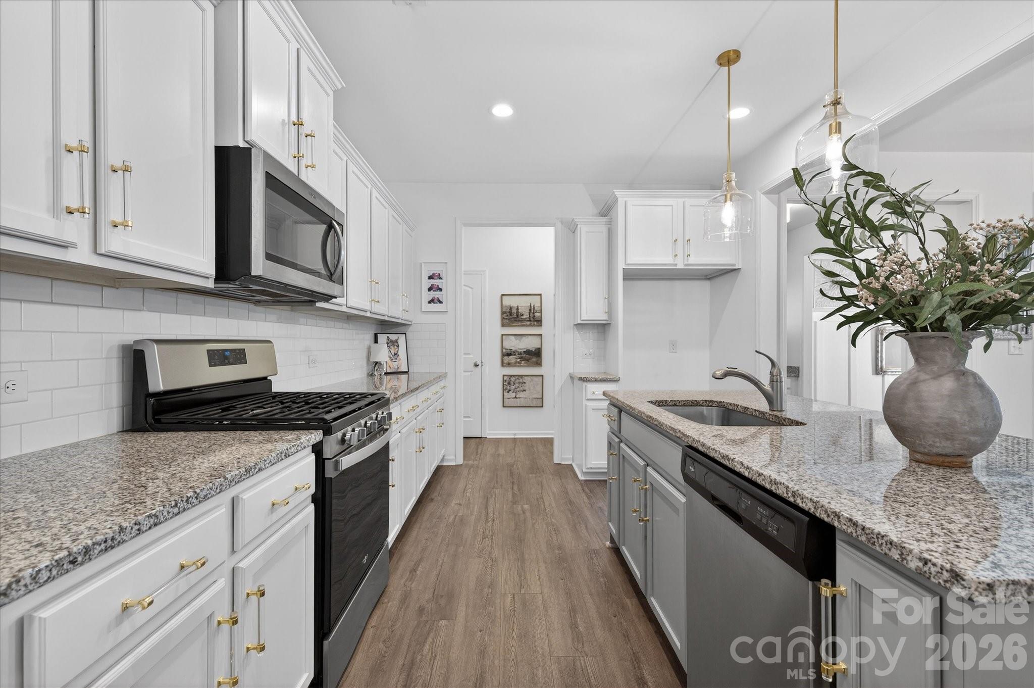 6531 Kinder Lane — Lancaster