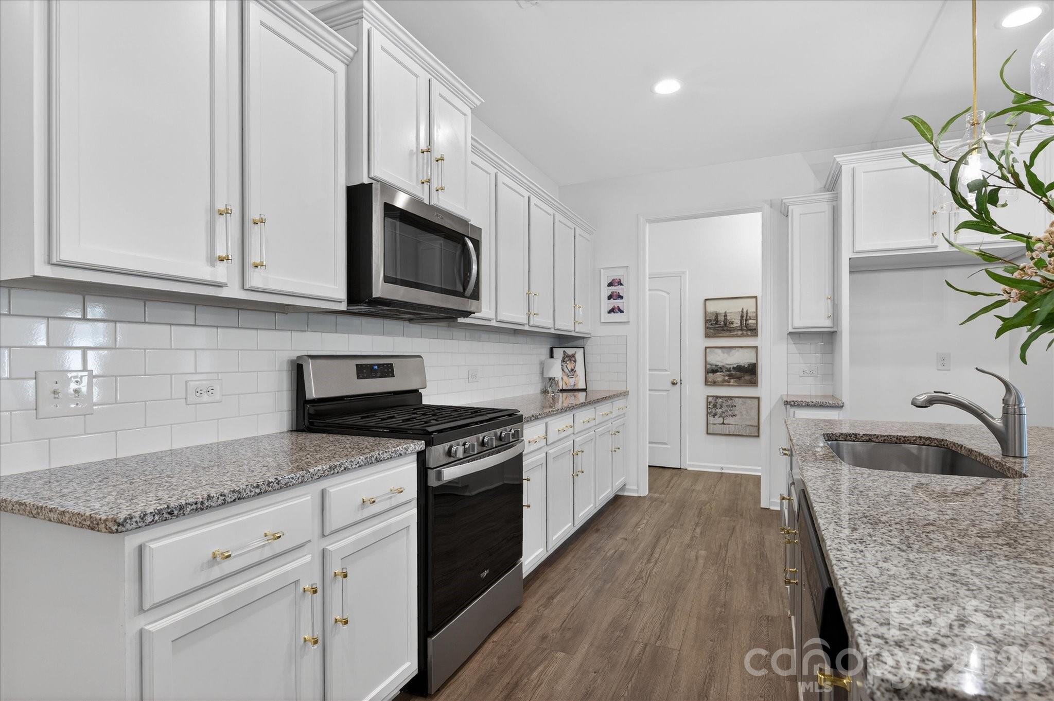 6531 Kinder Lane — Lancaster