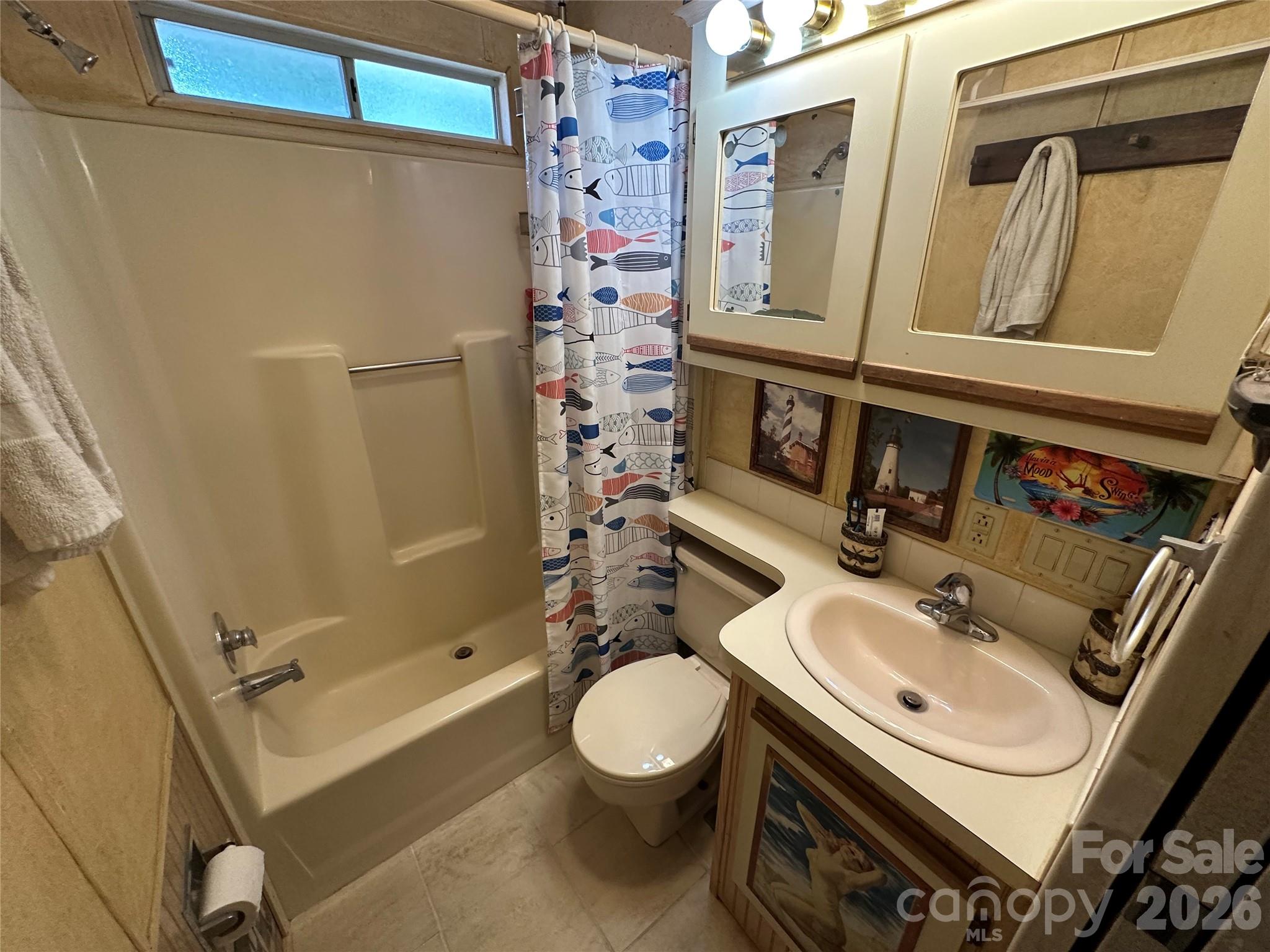 117 Badin Lake Circle — New London