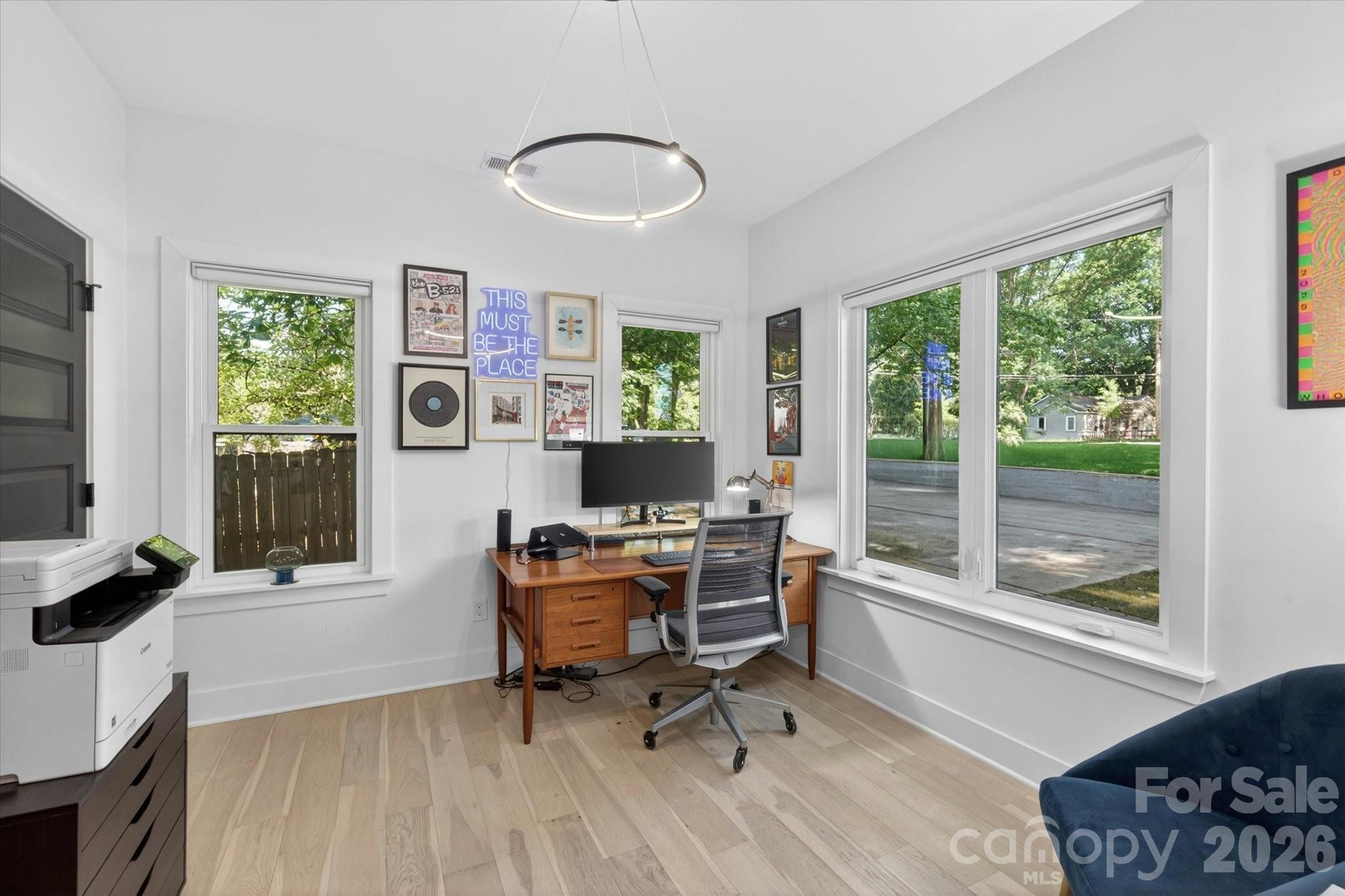 1608 Chippendale Road — Charlotte