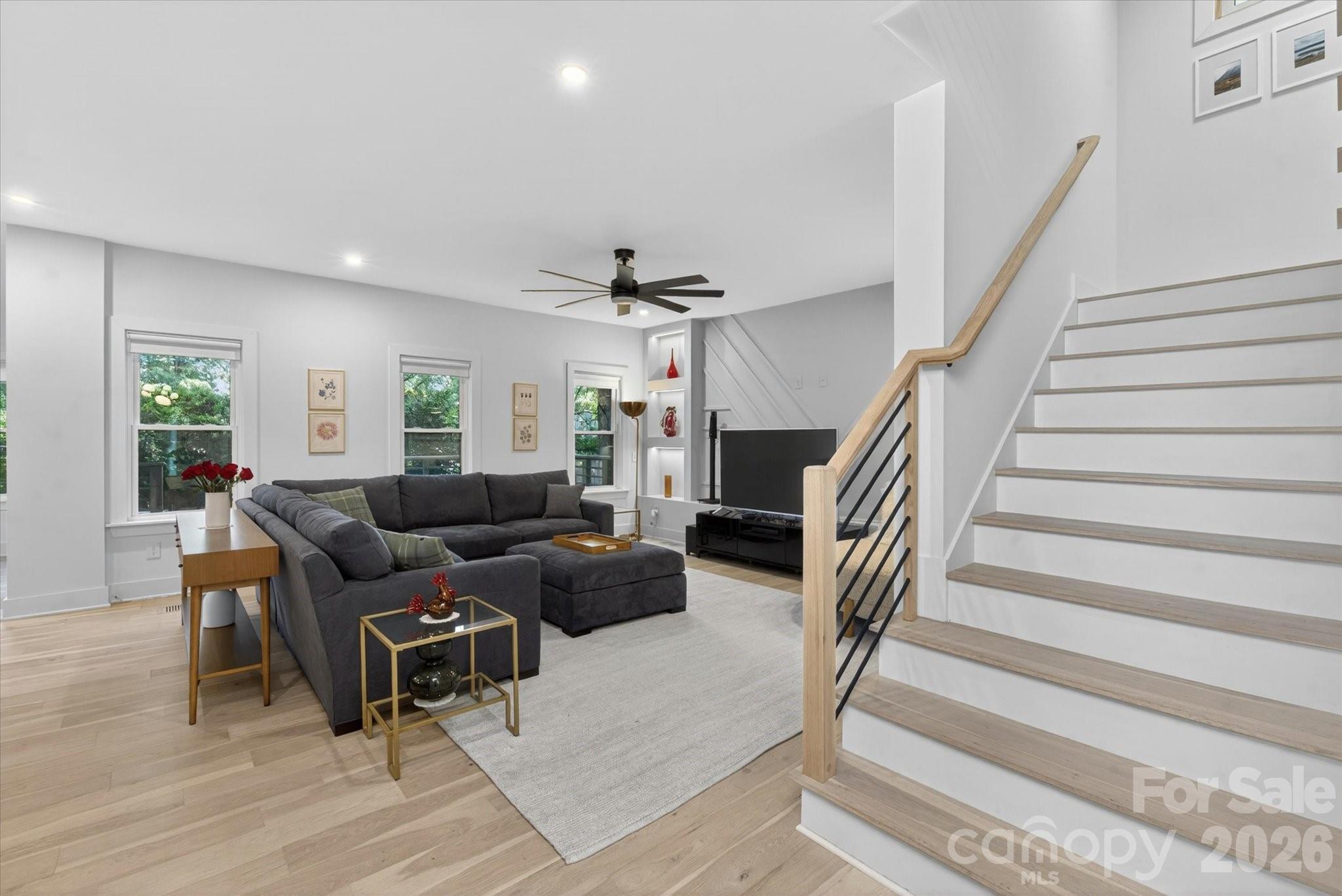 1608 Chippendale Road — Charlotte