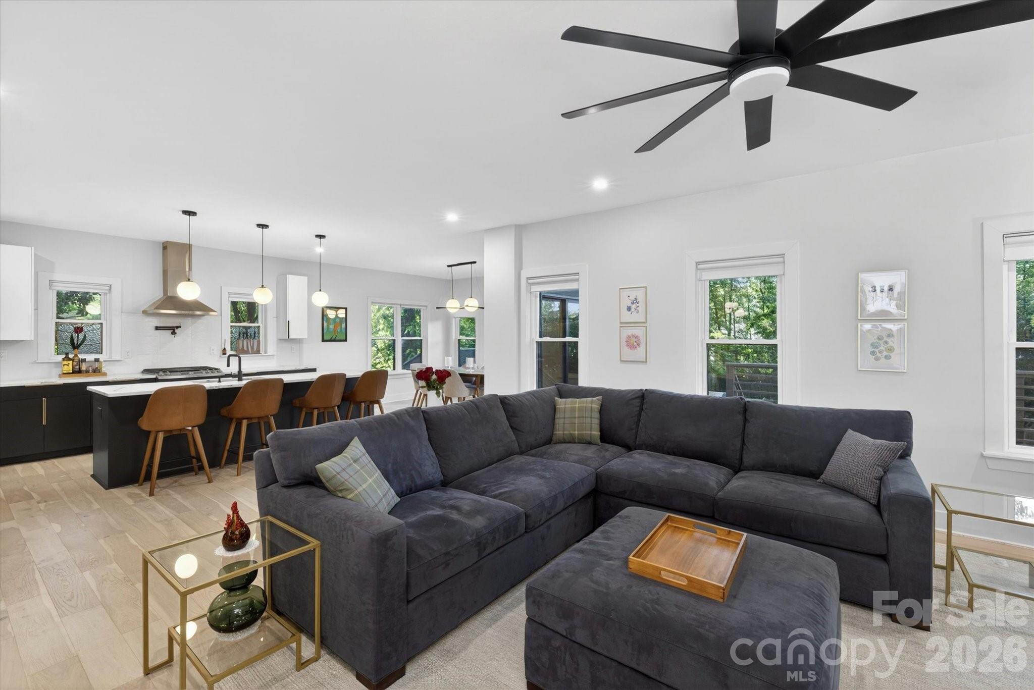 1608 Chippendale Road — Charlotte