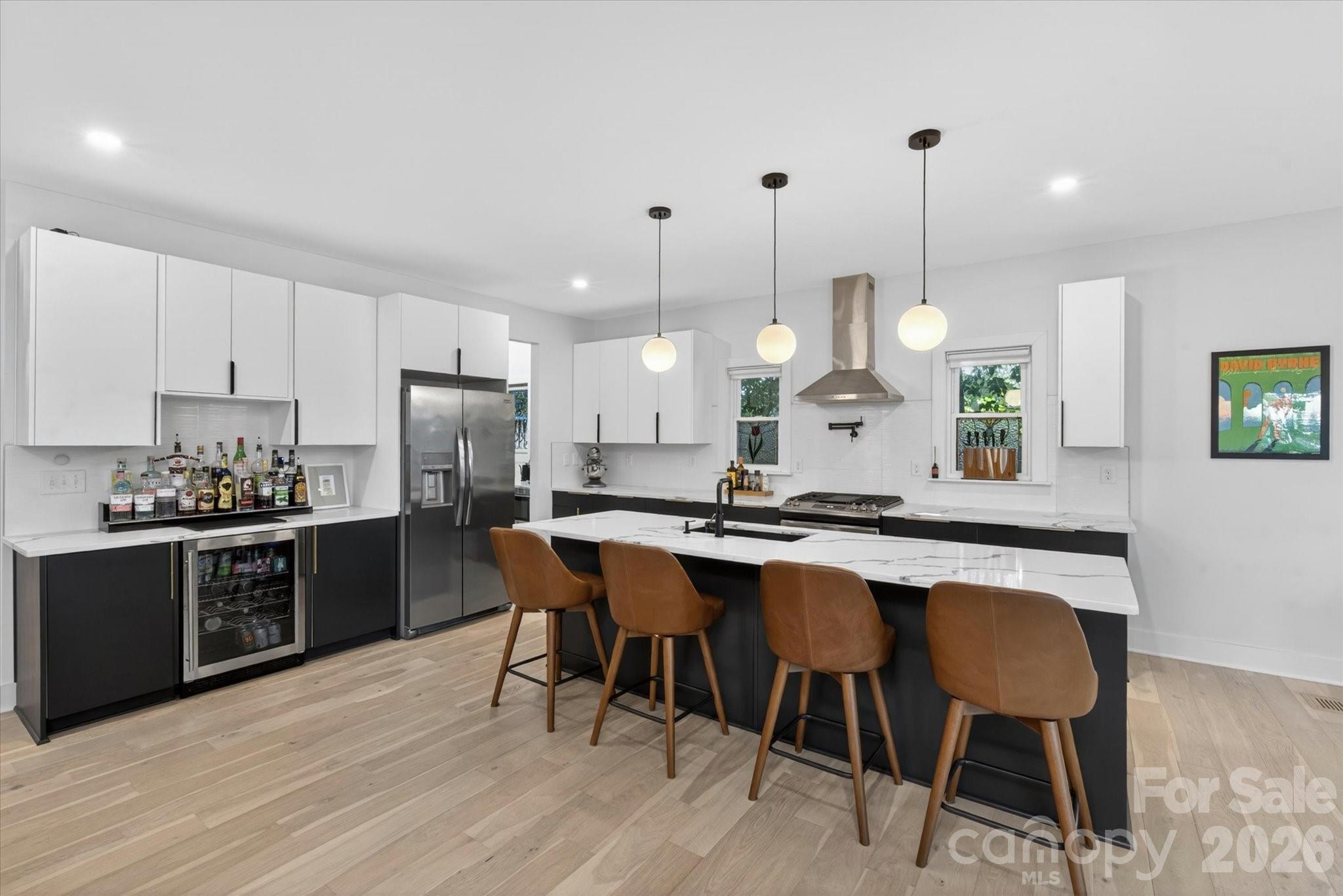 1608 Chippendale Road — Charlotte