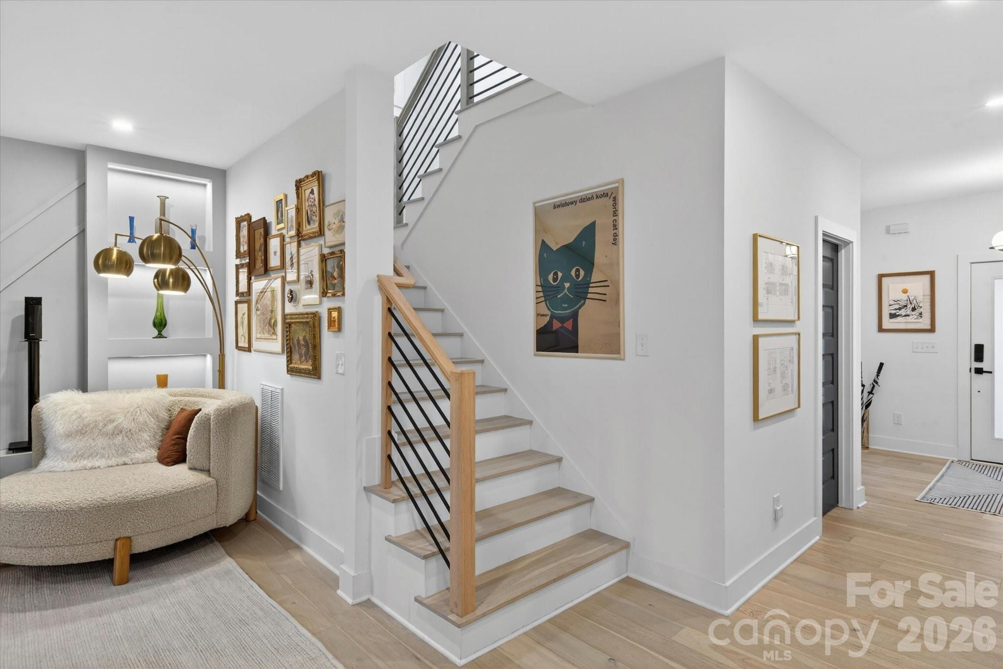1608 Chippendale Road — Charlotte