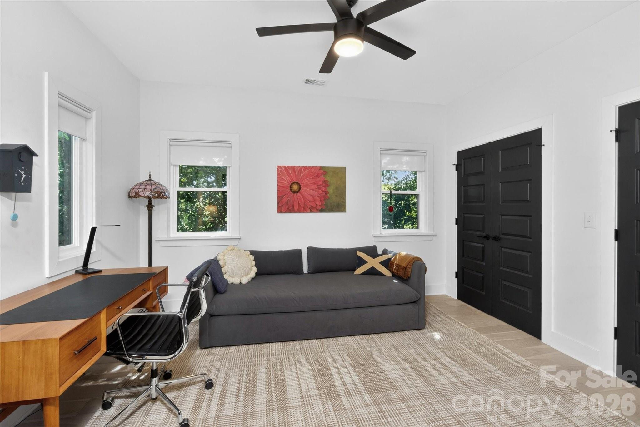 1608 Chippendale Road — Charlotte
