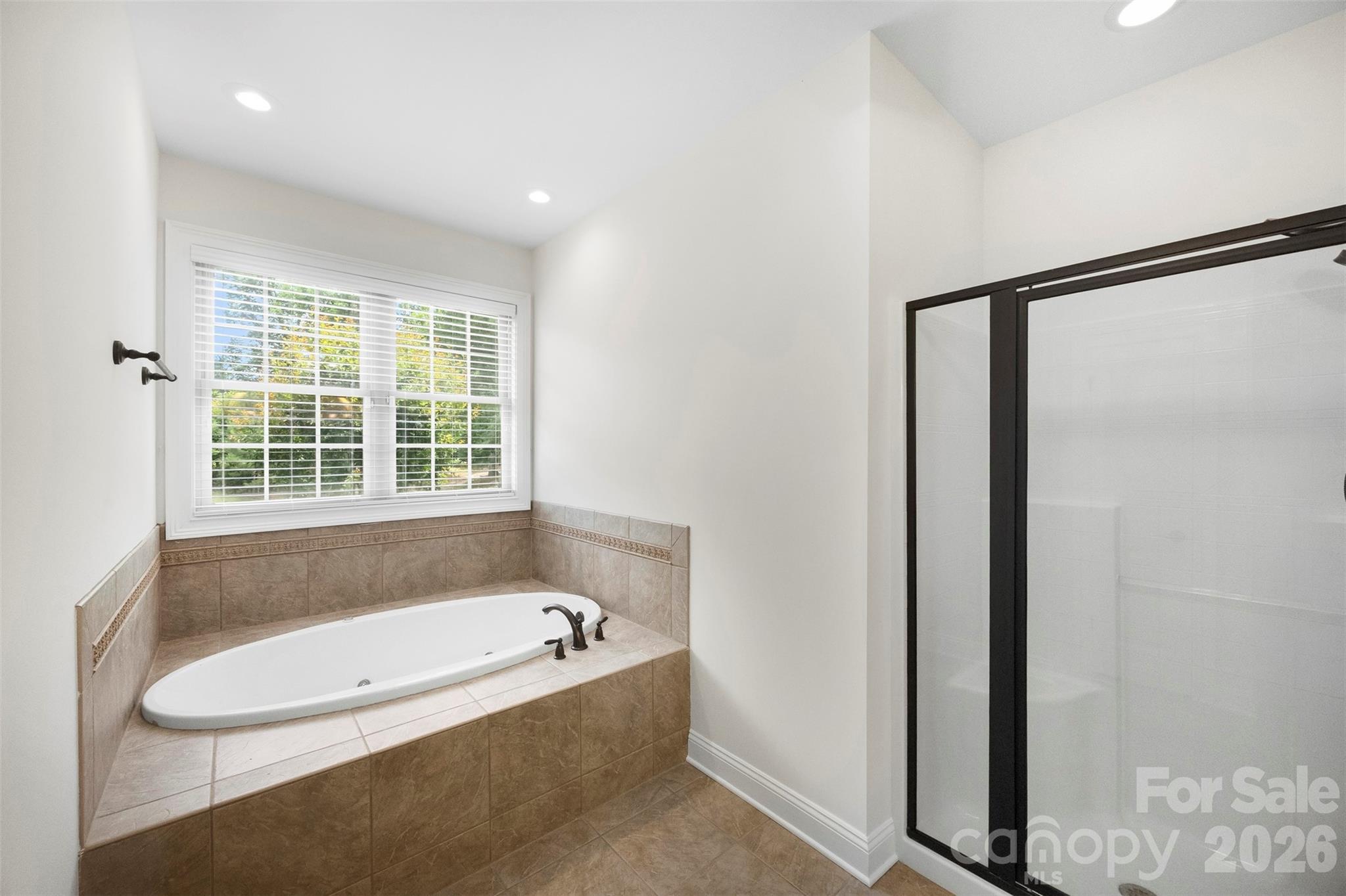 770 Cooks Cove Ridge — Clover