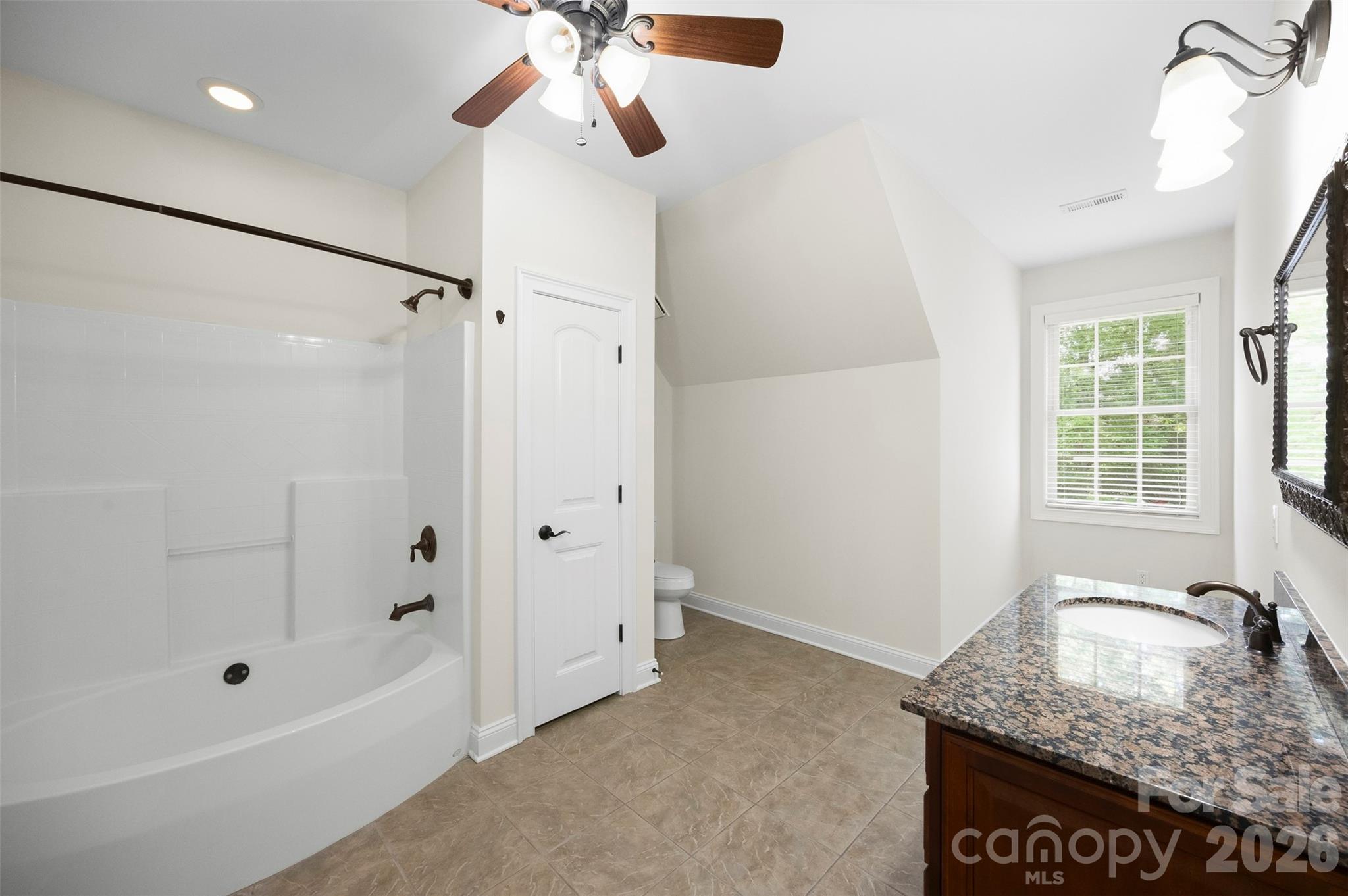 770 Cooks Cove Ridge — Clover