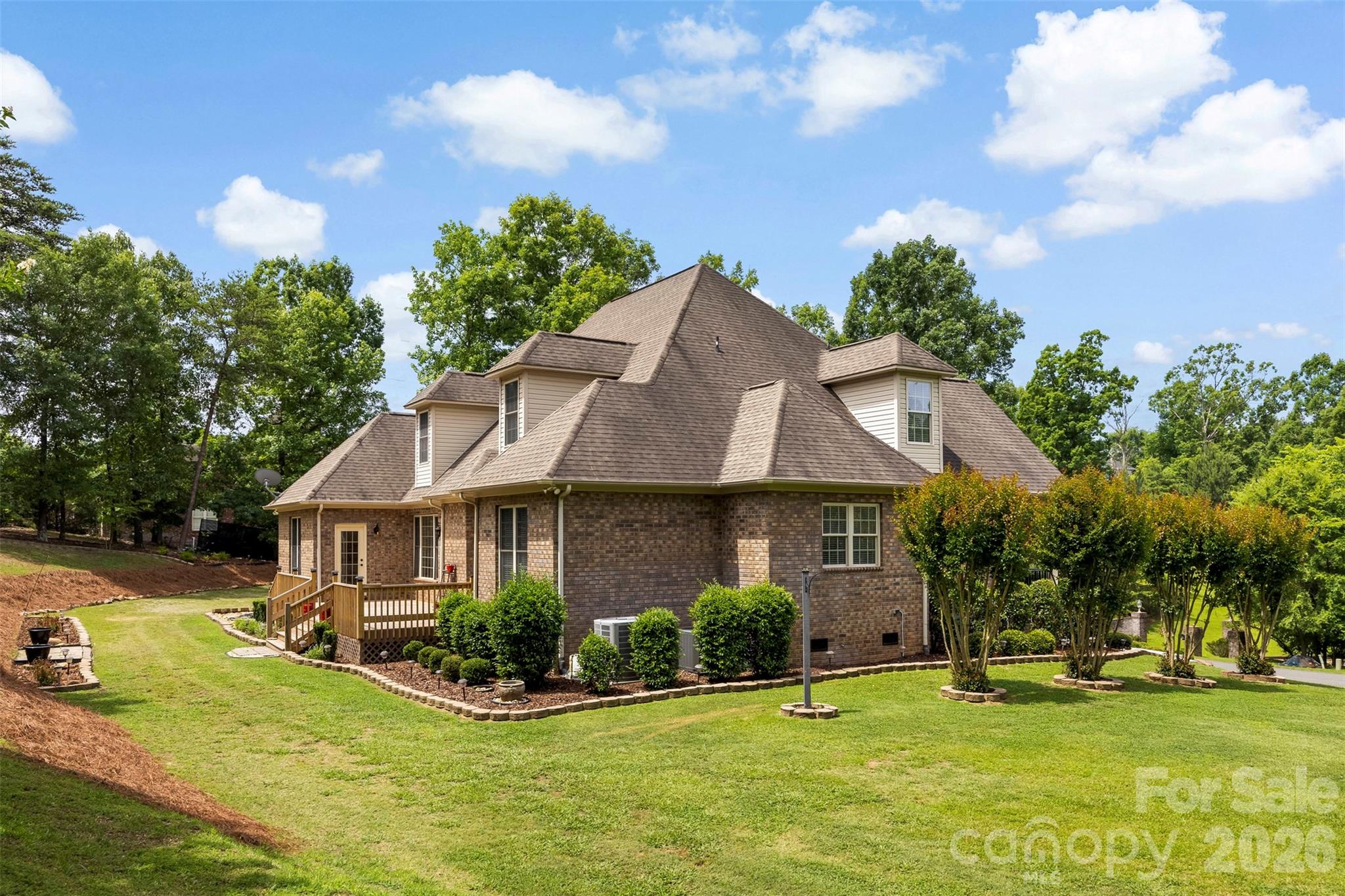 770 Cooks Cove Ridge — Clover