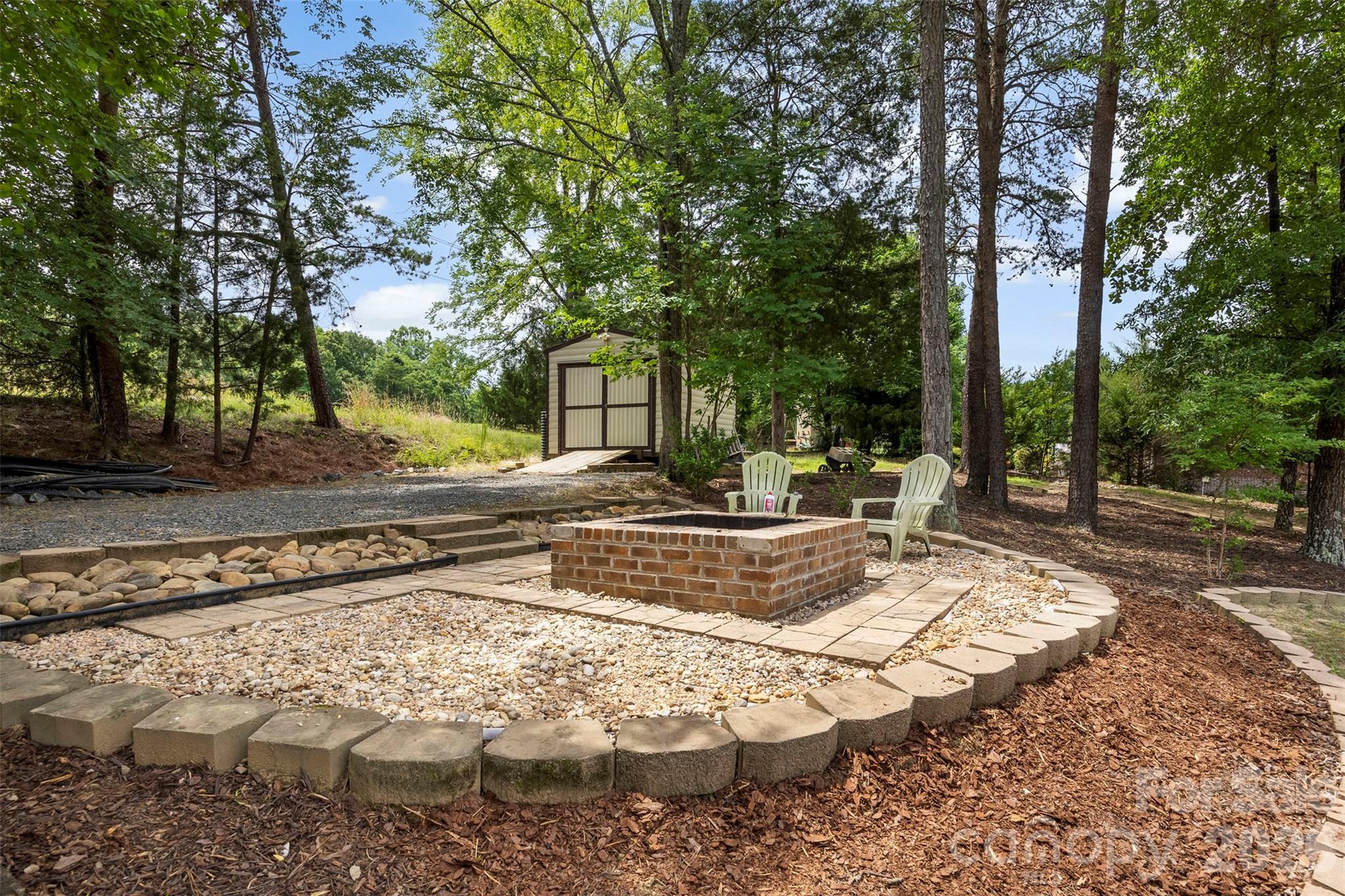 770 Cooks Cove Ridge — Clover