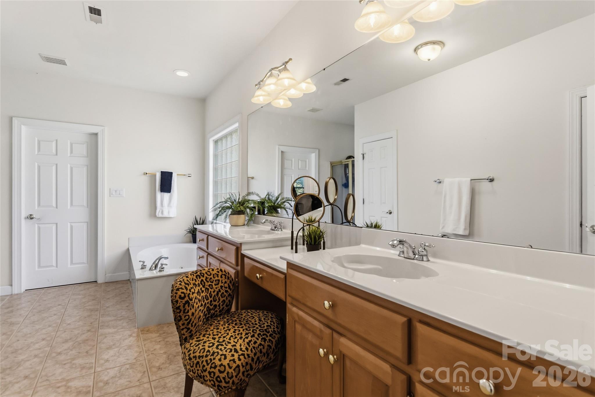 7915 Bytham Castle Drive — Huntersville