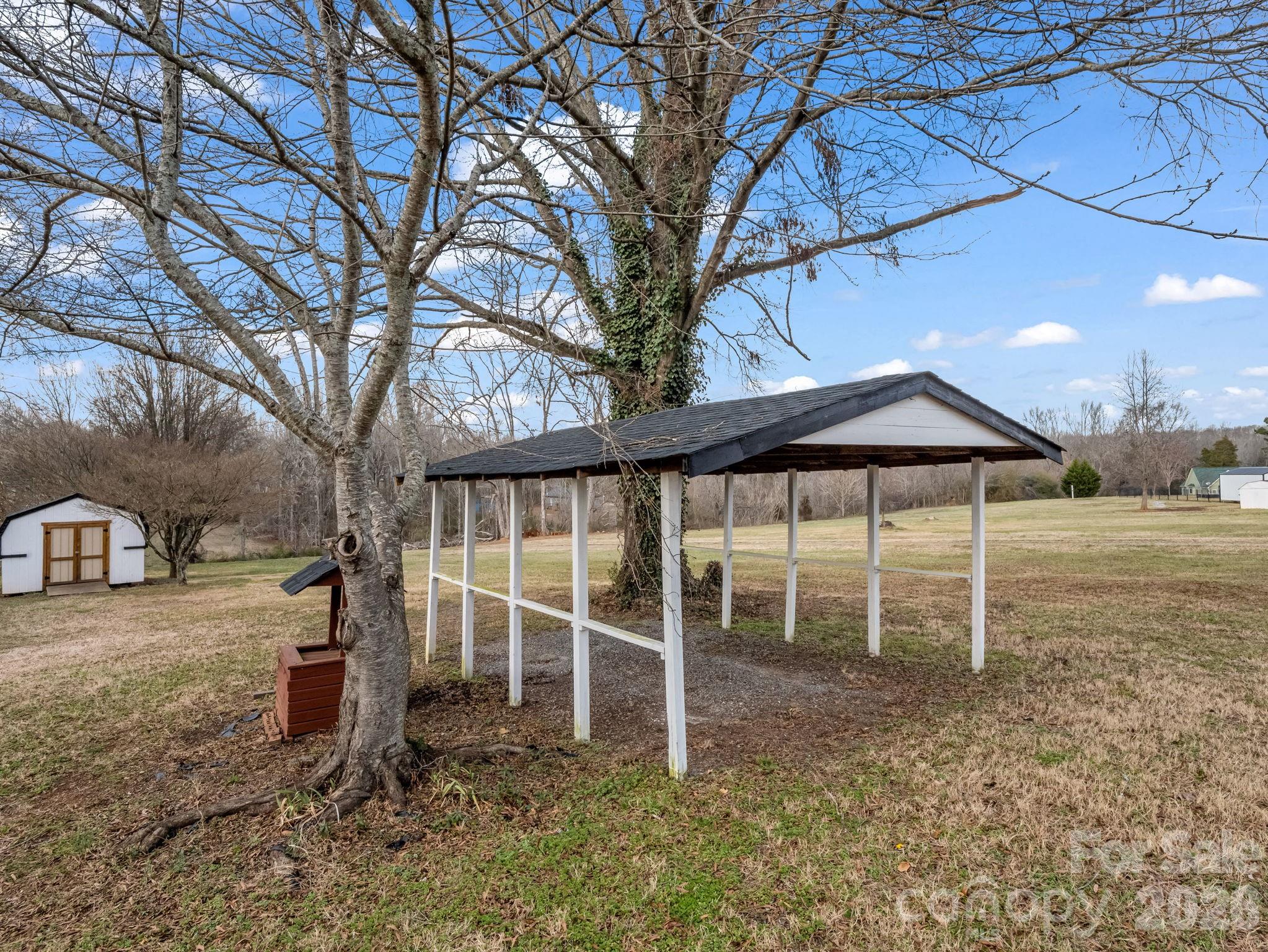 5573 Lennox Drive — Kings Mountain
