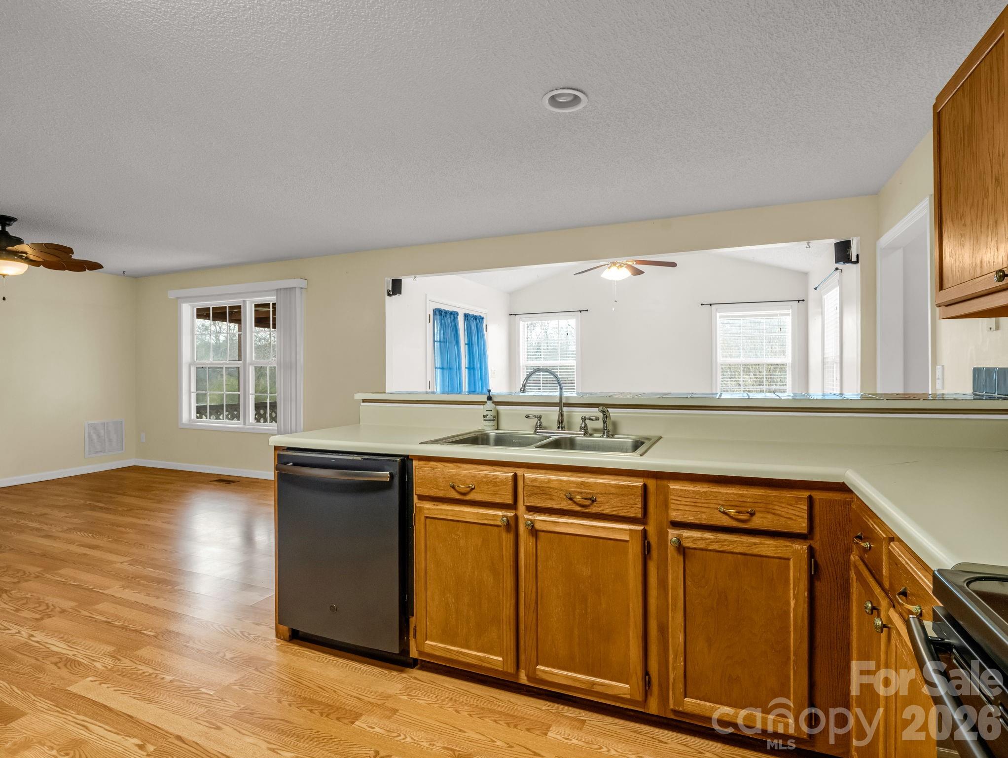 5573 Lennox Drive — Kings Mountain