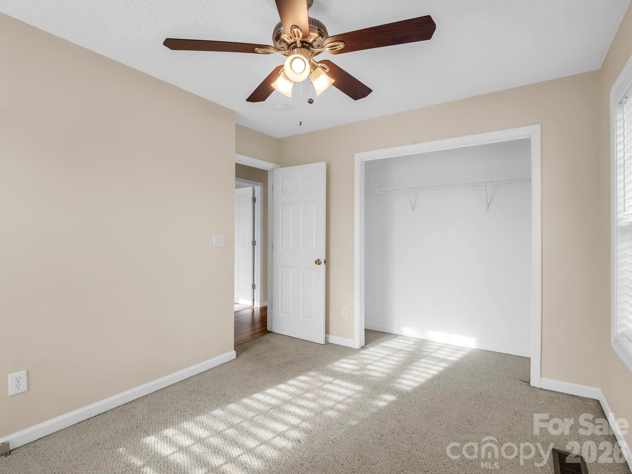 5573 Lennox Drive — Kings Mountain