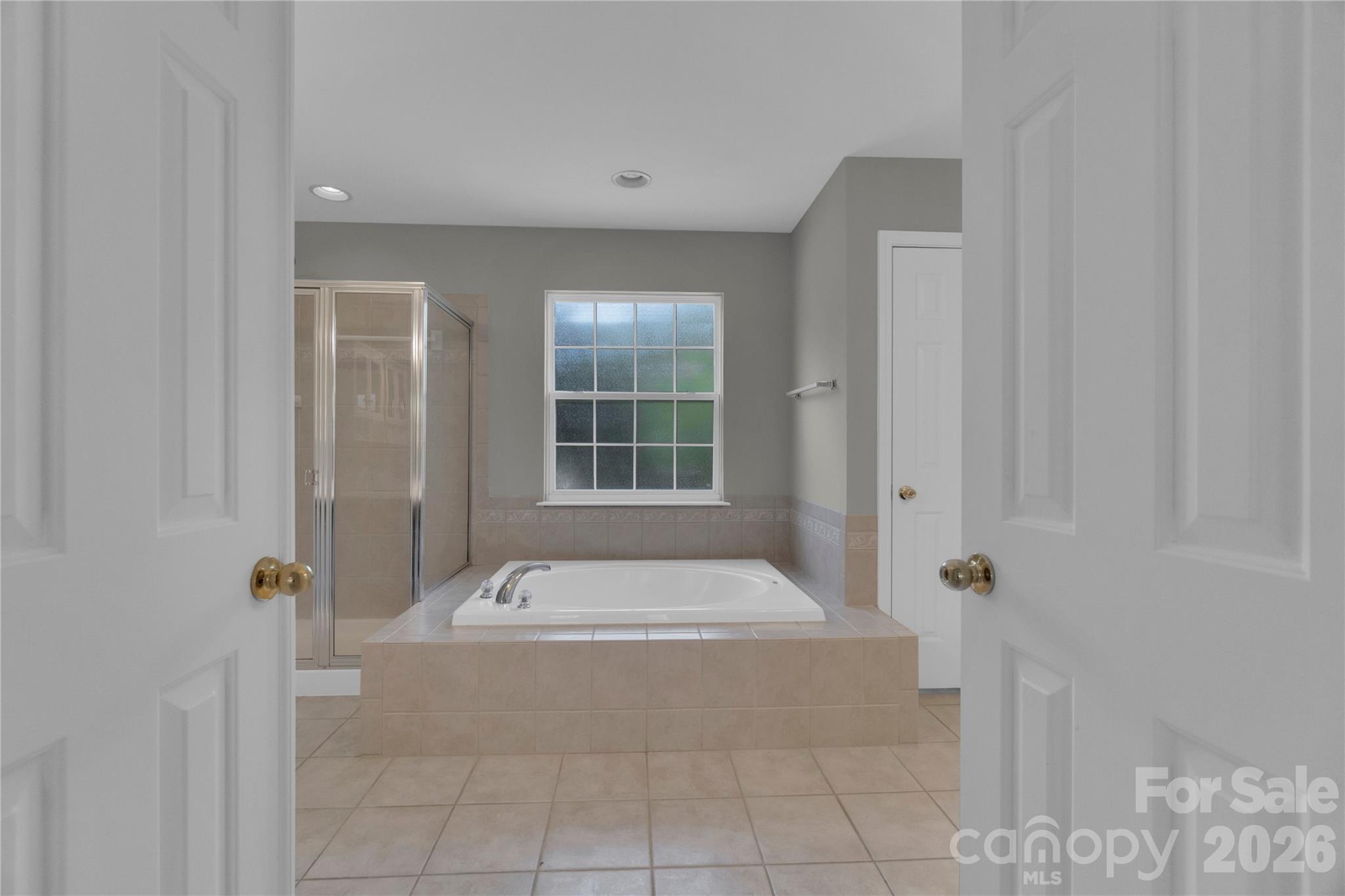 1007 Butterburr Drive — Matthews