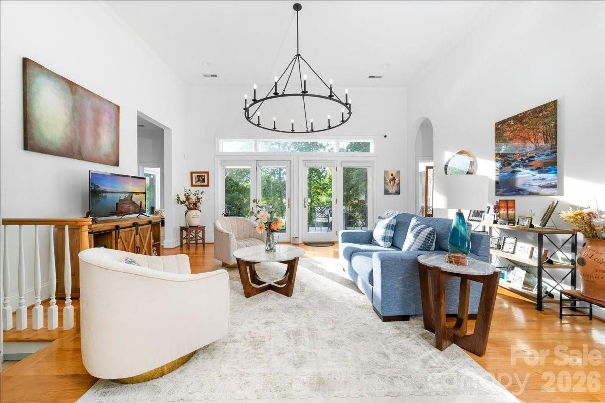 9128 Shorewood Place — Belmont