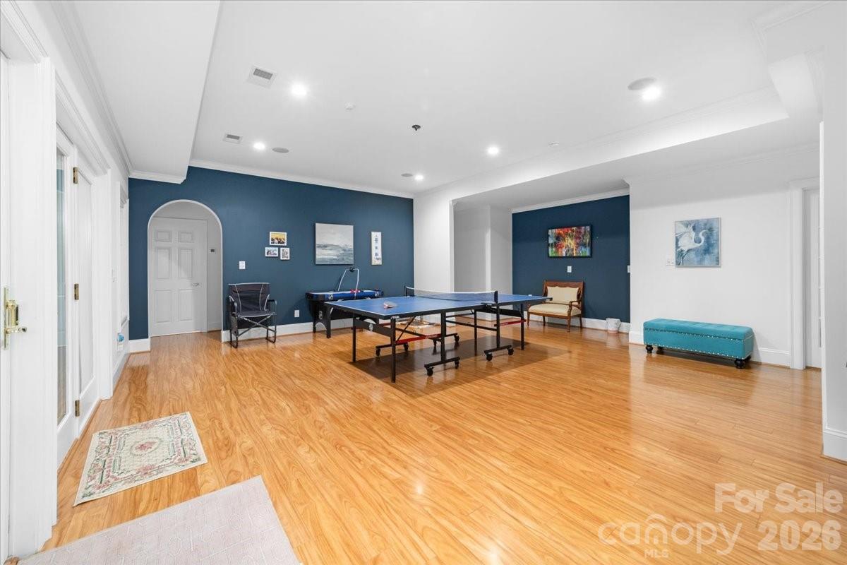 9128 Shorewood Place — Belmont