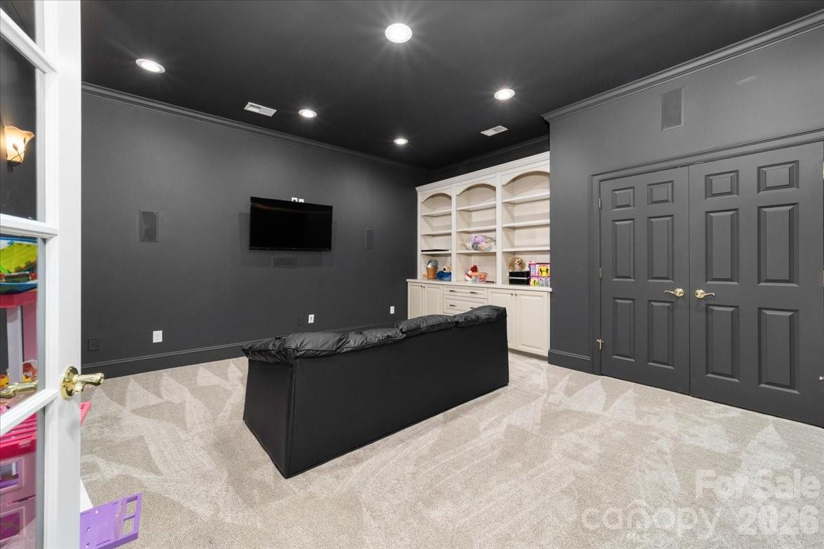 9128 Shorewood Place — Belmont