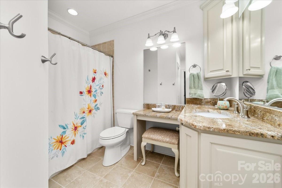 9128 Shorewood Place — Belmont
