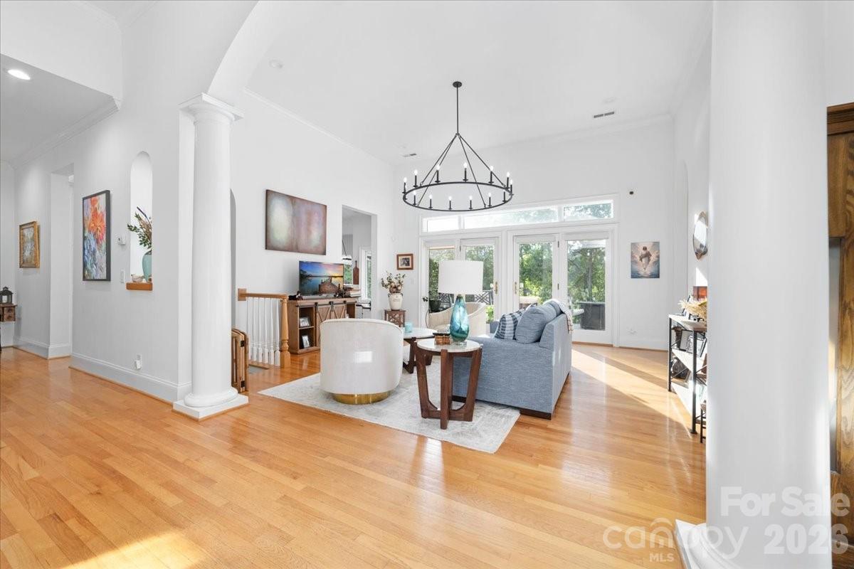 9128 Shorewood Place — Belmont