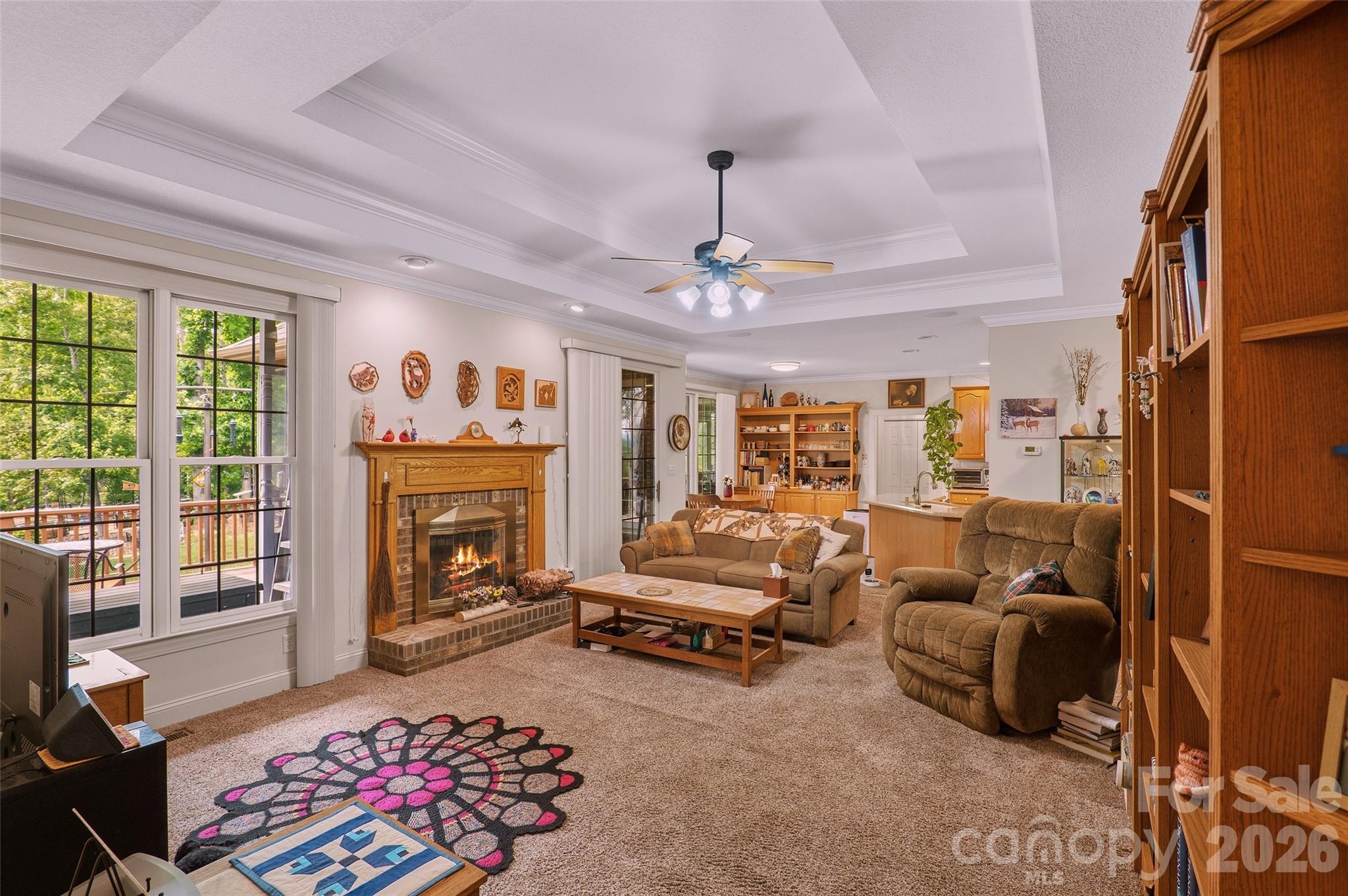 8 Ridgemont Drive — Weaverville