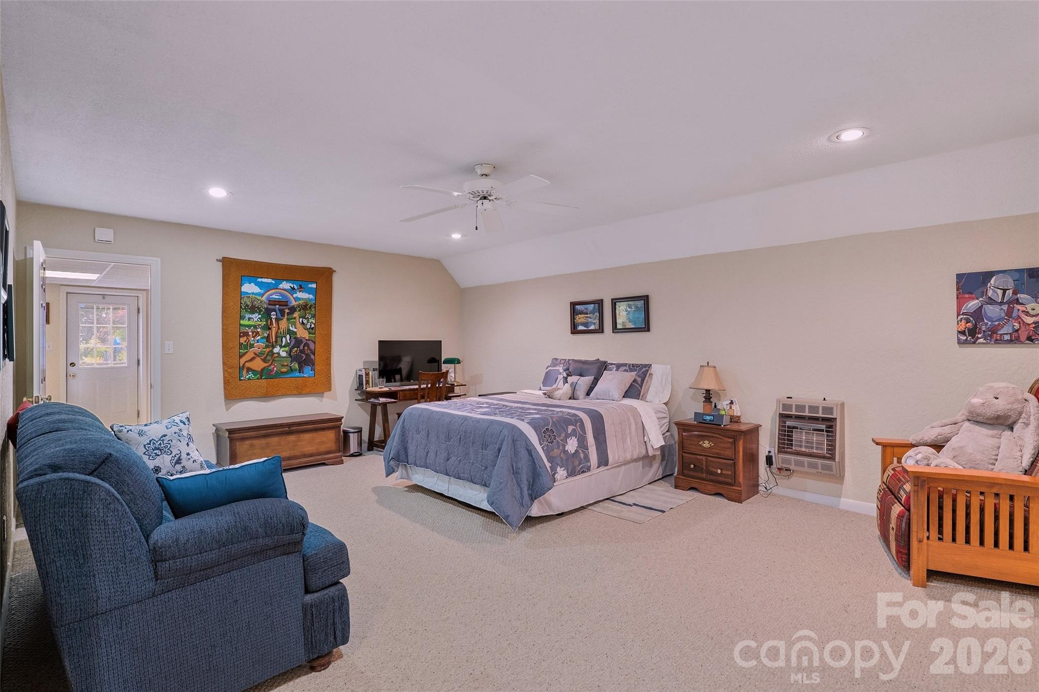 8 Ridgemont Drive — Weaverville
