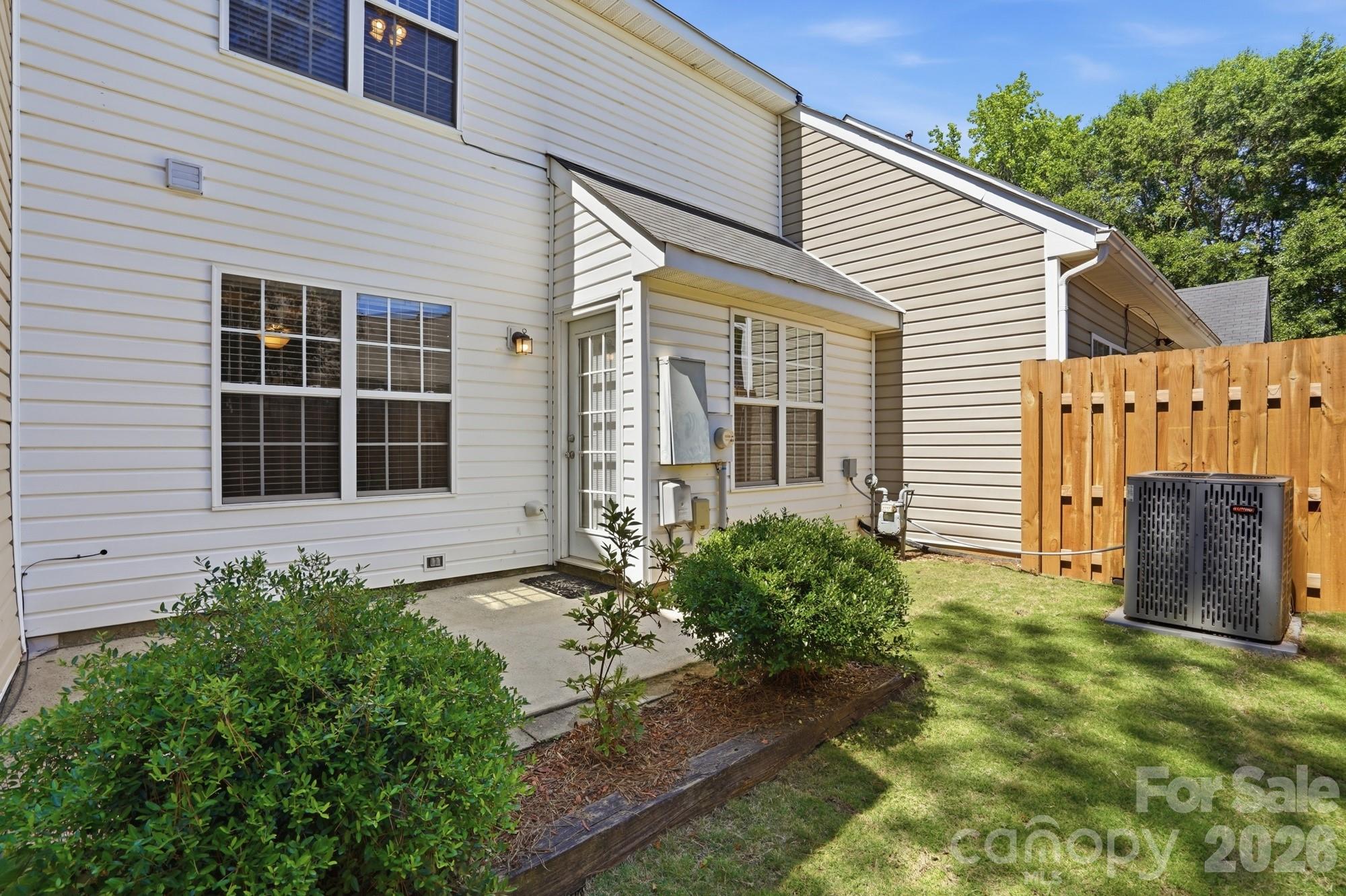 9415 Elizabeth Townes Lane — Charlotte