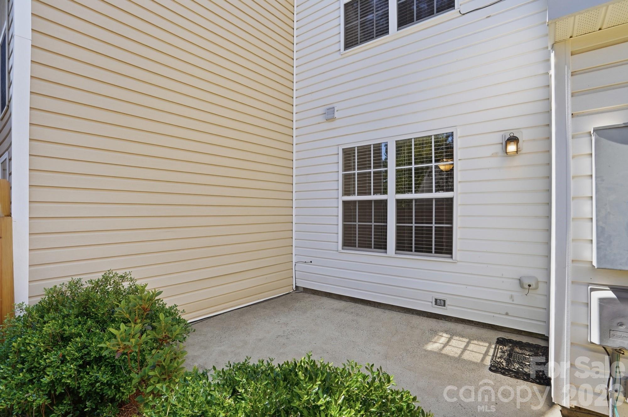 9415 Elizabeth Townes Lane — Charlotte