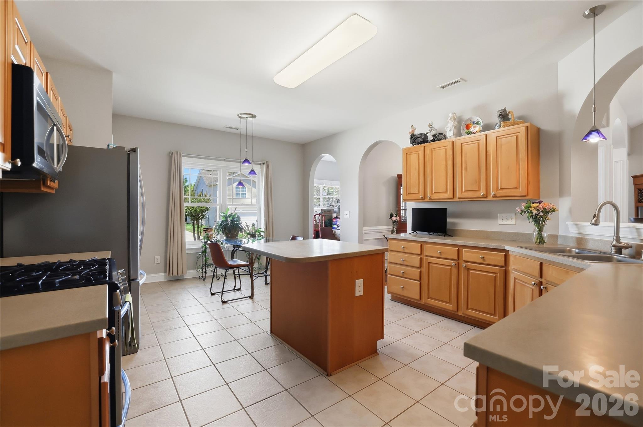 1008 Triple Crown Drive — Indian Trail