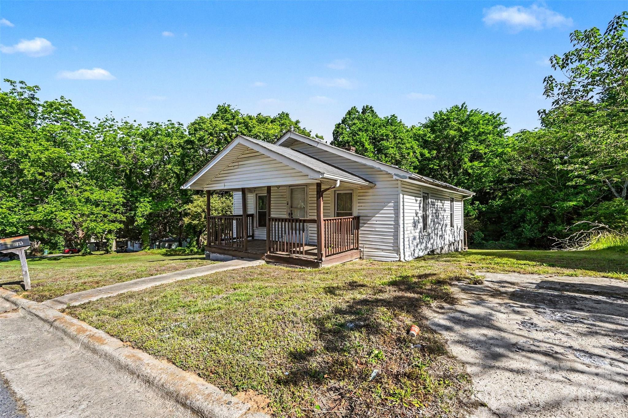 1025 Martin Luther King Jr Drive — Albemarle