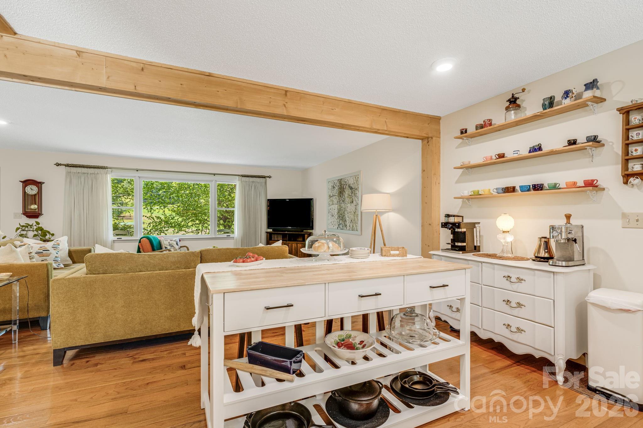753 Bolens Creek Road — Burnsville