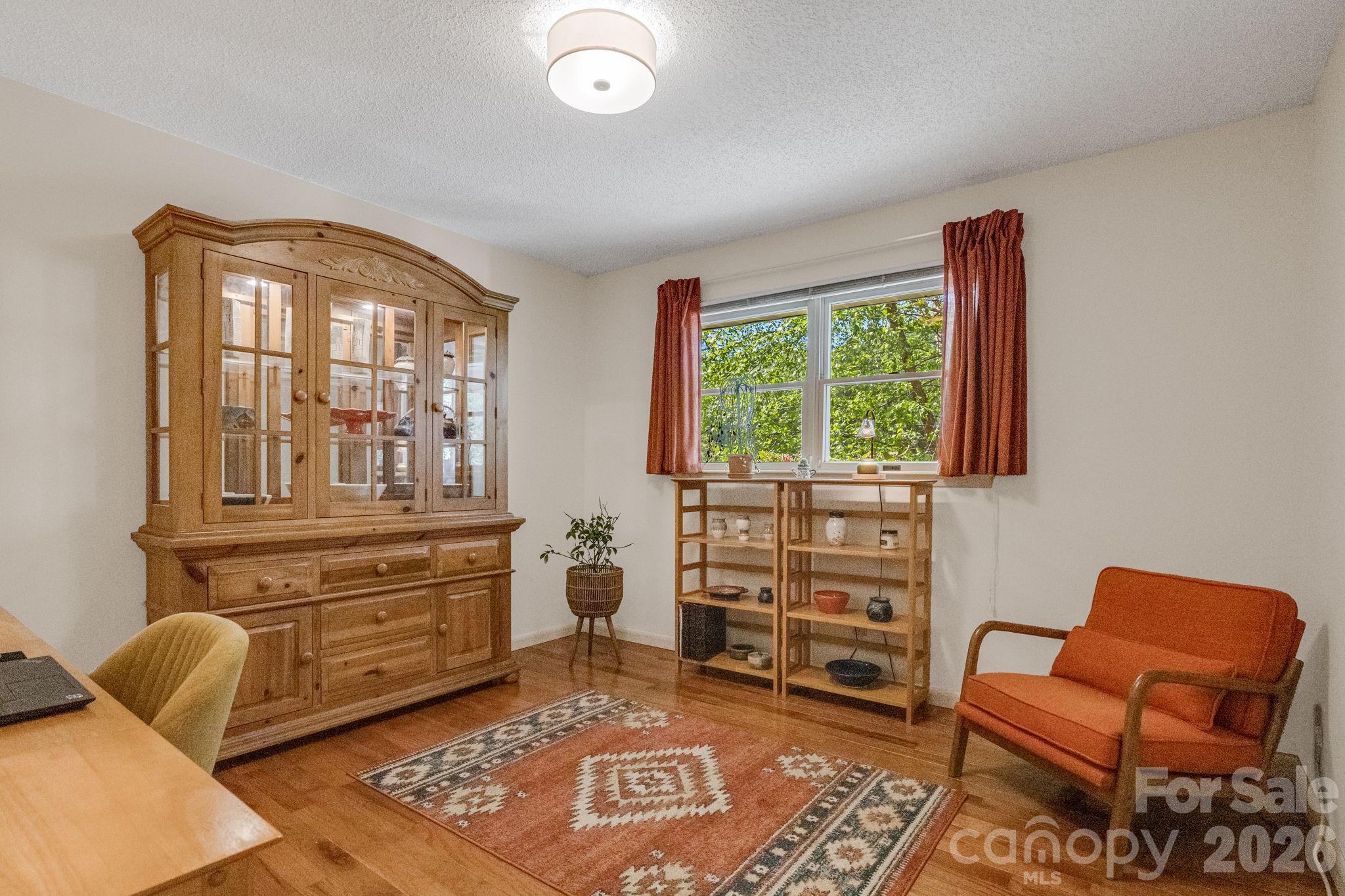 753 Bolens Creek Road — Burnsville