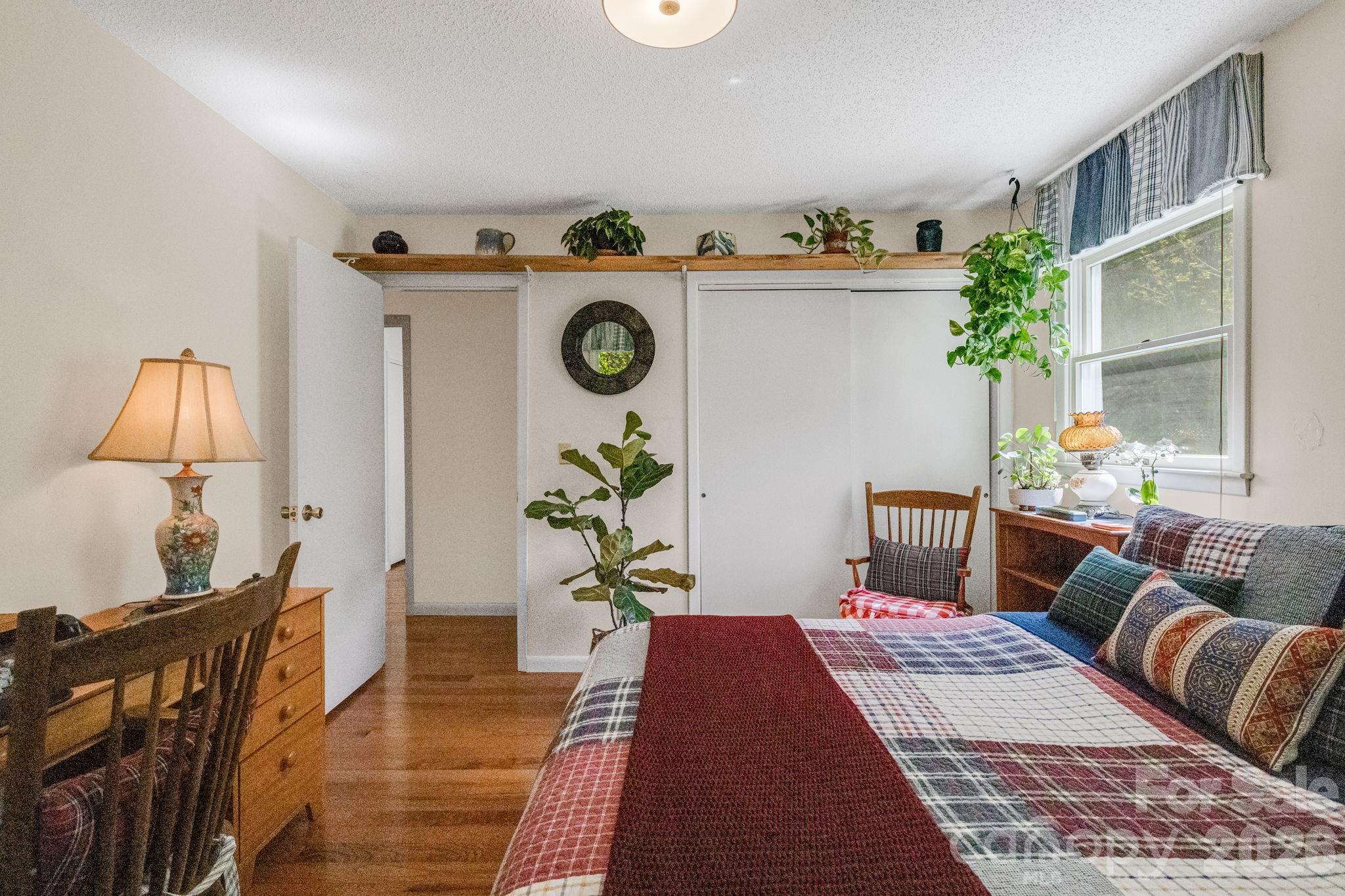 753 Bolens Creek Road — Burnsville